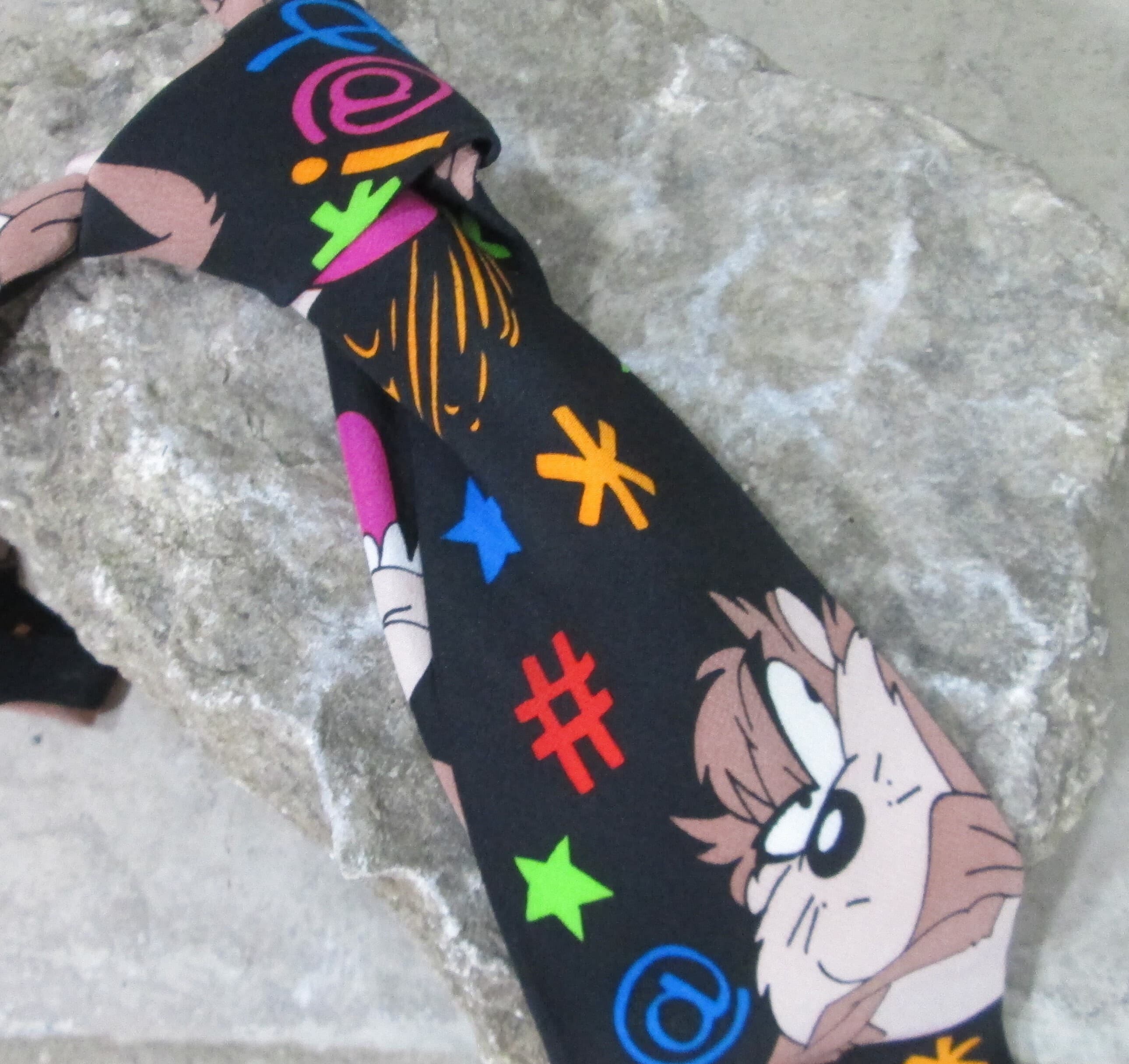 Vintage 1992 Looney Tunes Tasmanian Devil Silk Necktie