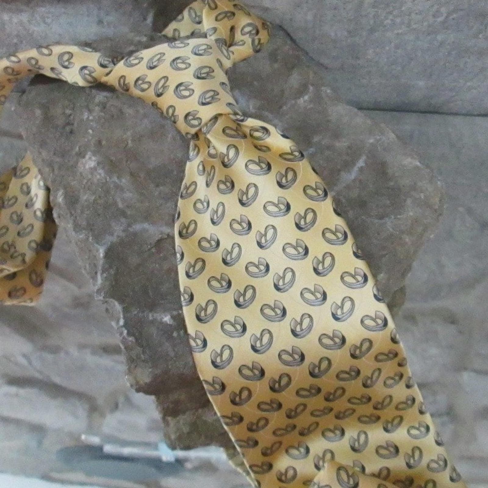 Vintage Louis Feraud Yellow Silk Tie