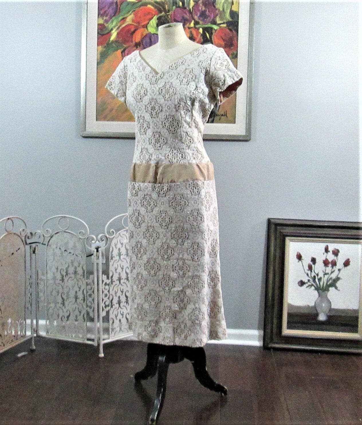 Vintage Cream Lace Cocktail Dress