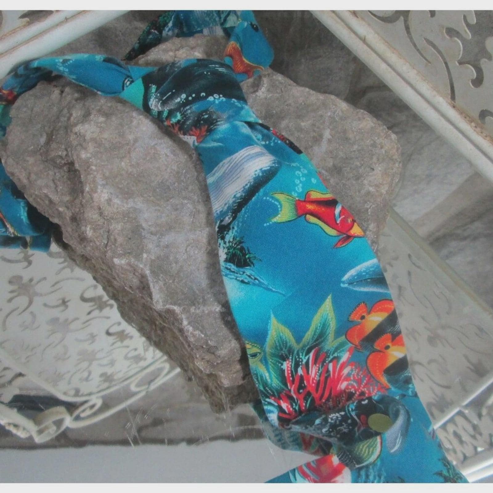 Vintage Kahala Creations Hawaiian Fish Print Tie