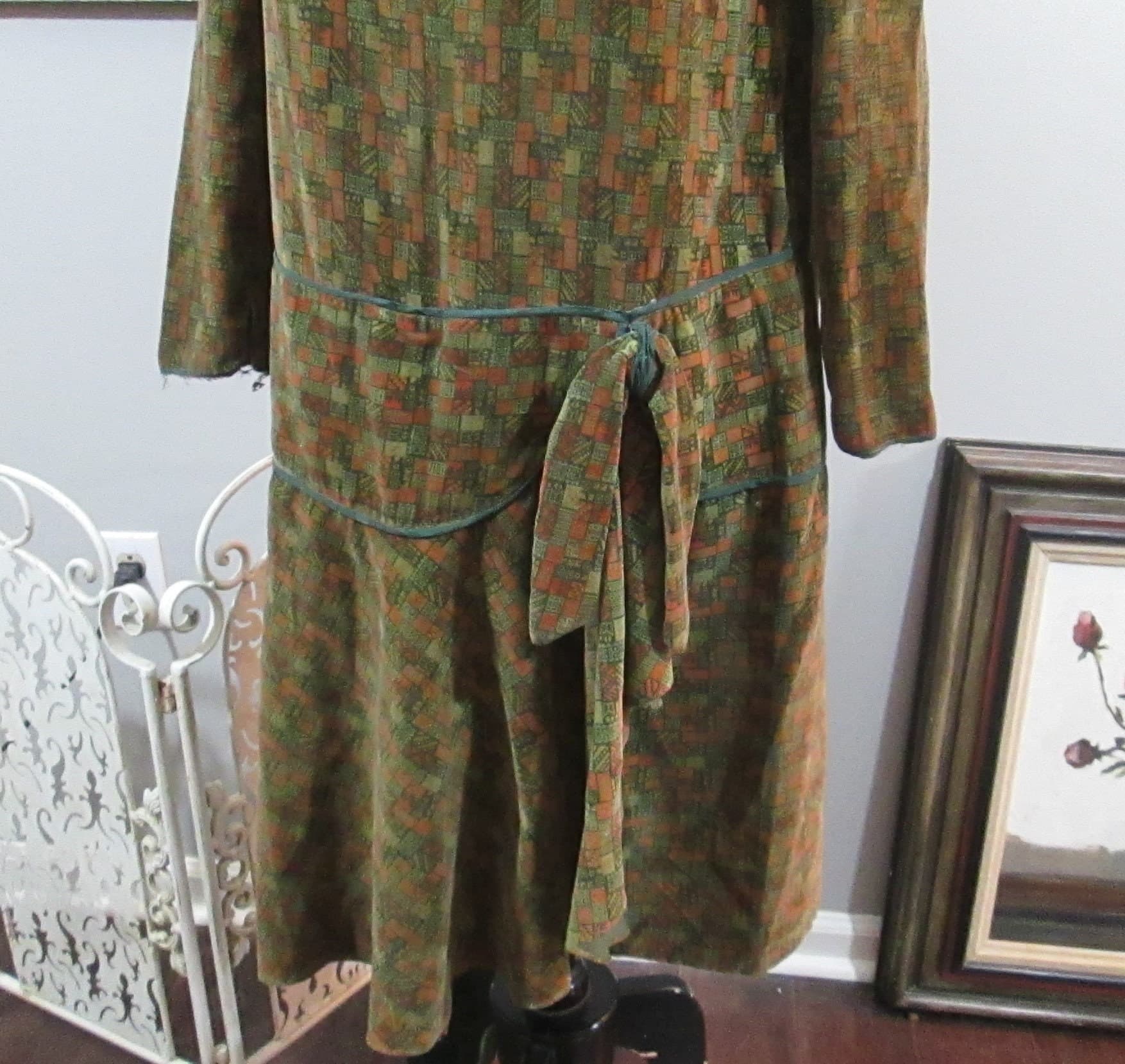 Vintage 1920's Green Velvet Patterned Day Dress - Thumbnail 6