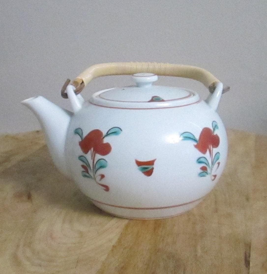 Vintage Japanese Imari Teapot
