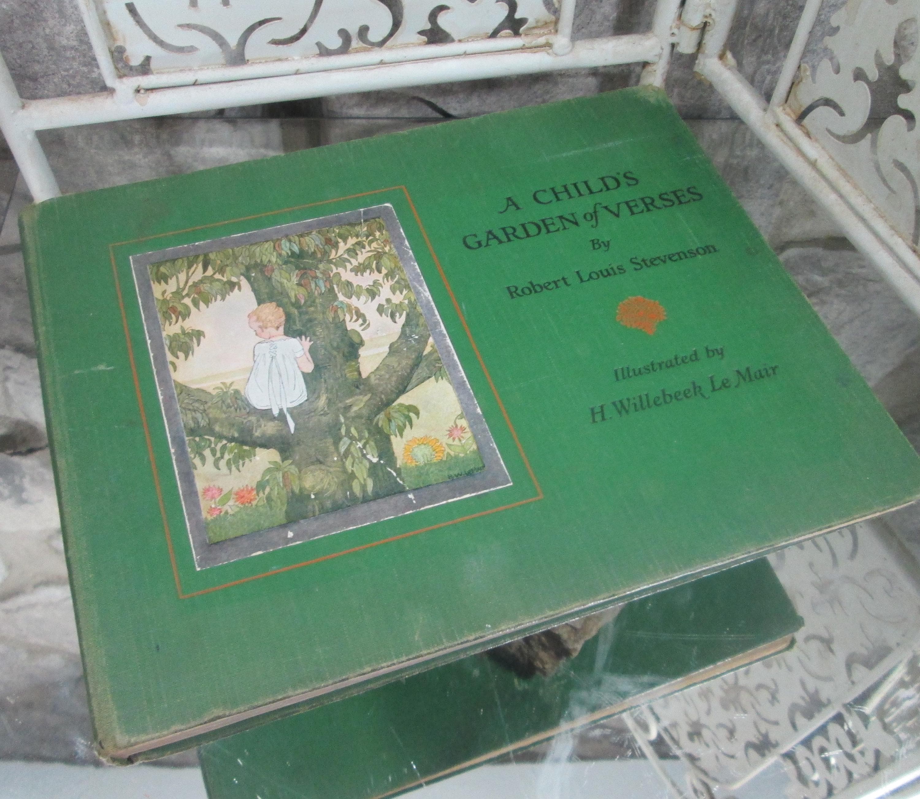 A Child's Garden of Verses by Robert Louis Stevenson, Illustrated by H. Willebeek LeMair, 1926