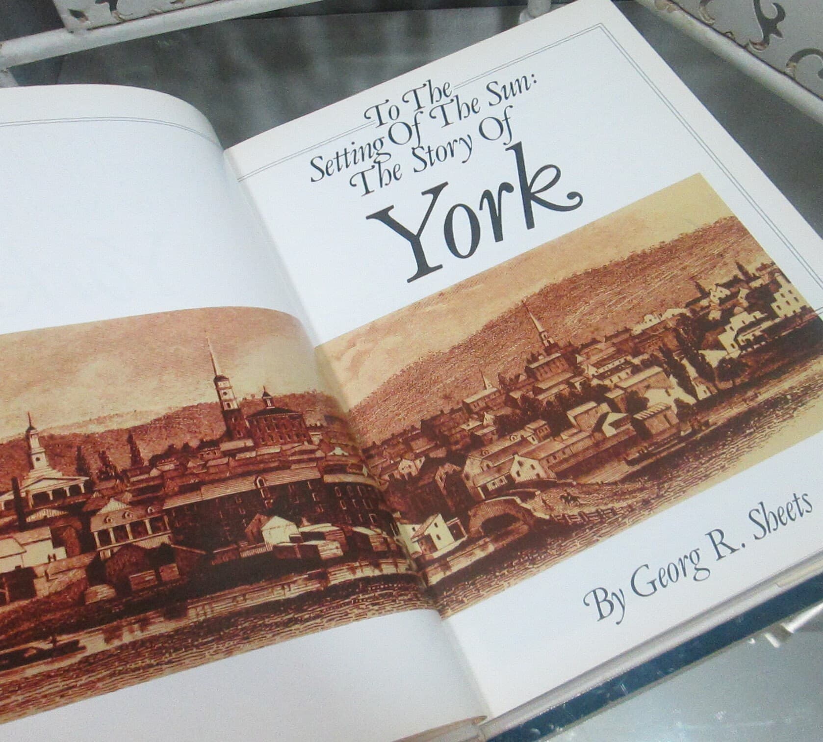 Vintage Book To the Setting of the Sun: The Story of York by Georg R. Sheets, 1981 - Thumbnail 3