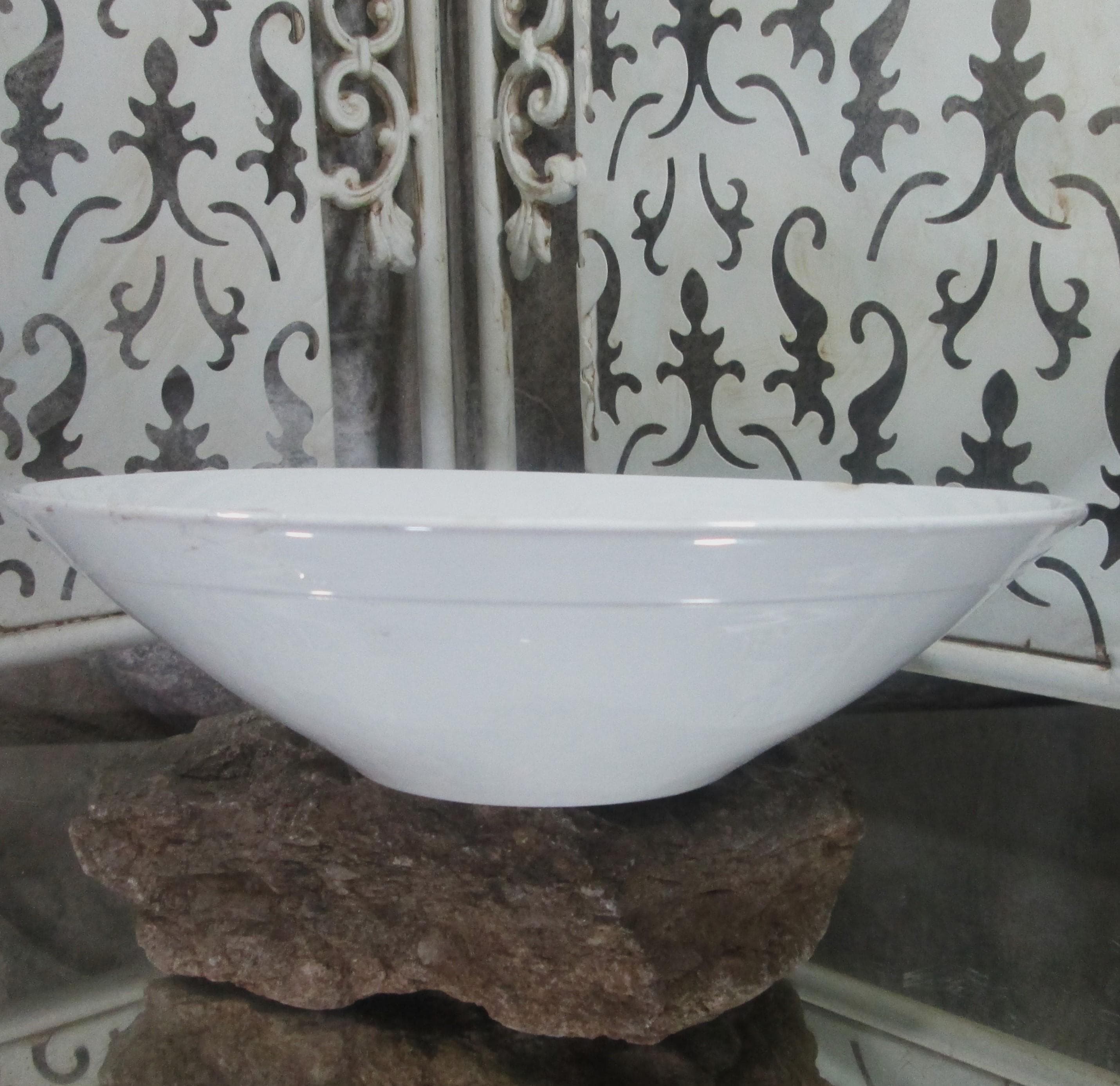 Vintage LaGardo Tackett White Bowl, 1960