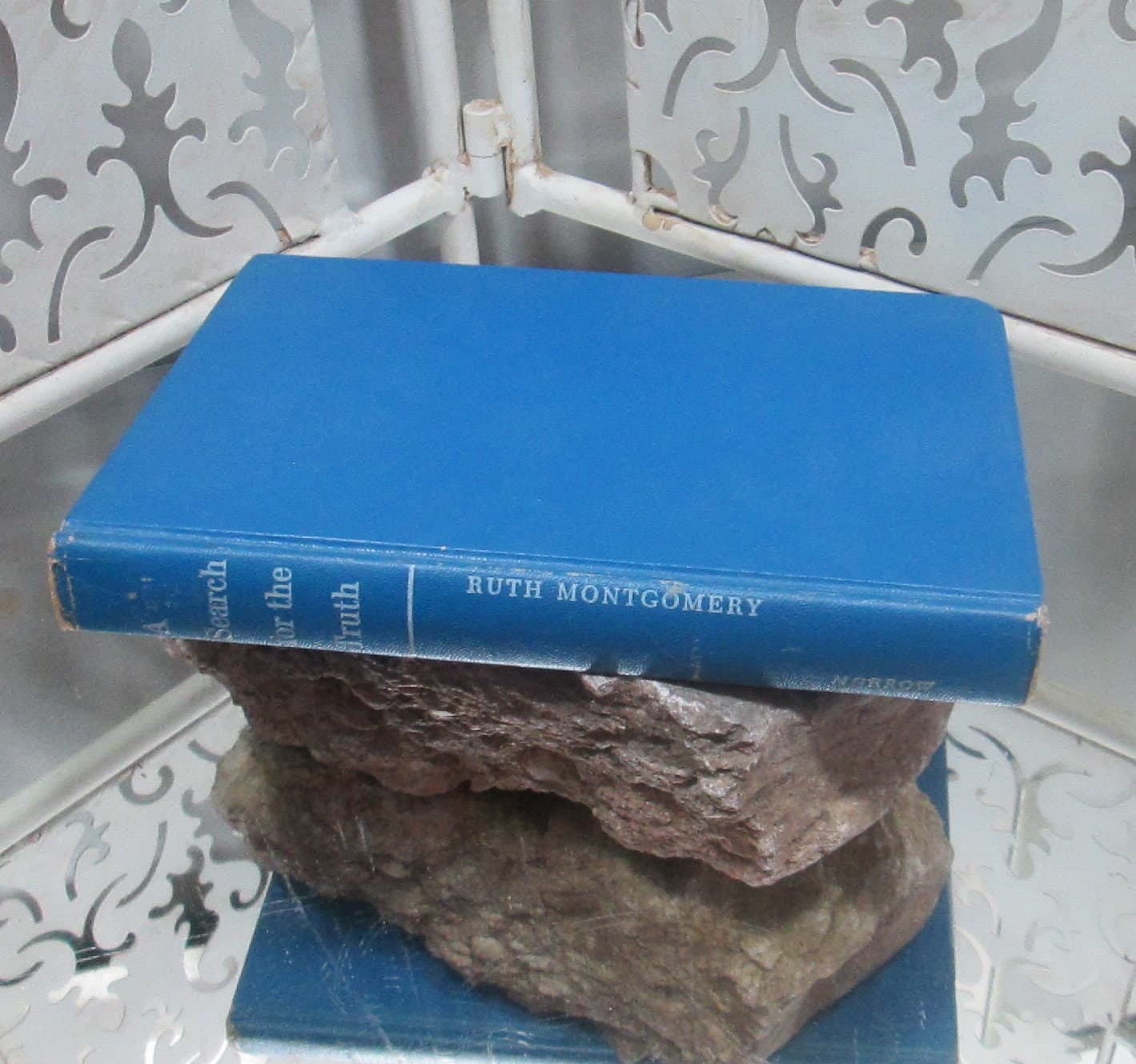 Vintage Book Search for the Truth by Ruth Montgomery, 1967 - Thumbnail 2