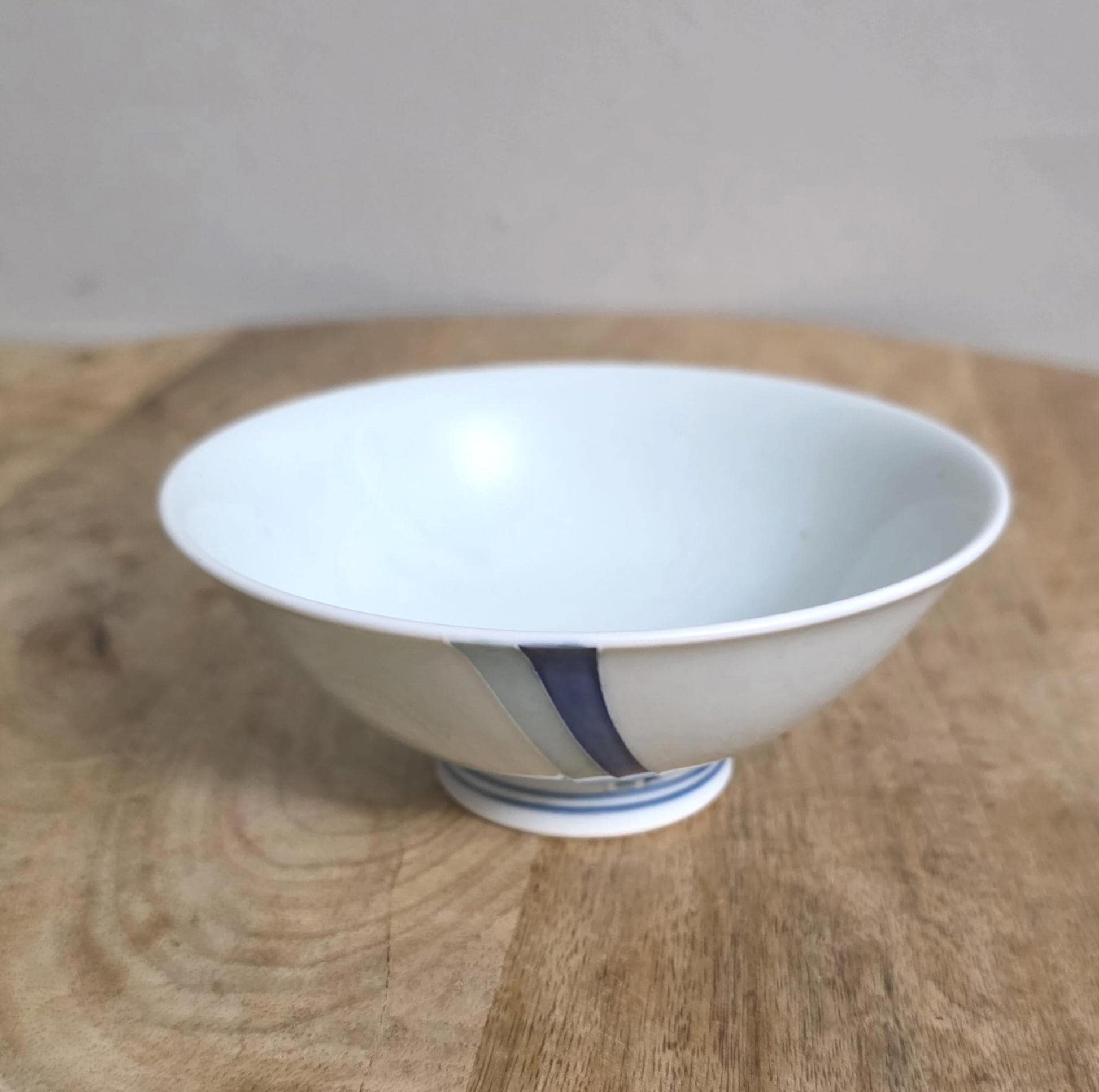 Vintage Japanese Celadon Blue Stripe Rice Bowl - Thumbnail 2