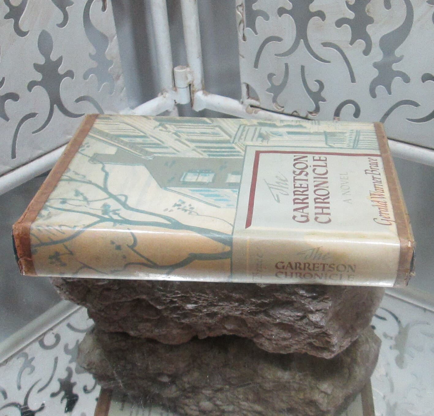 Vintage Book The Garretson Chronicle by Gerald Warner Brace, 1947 - Thumbnail 2