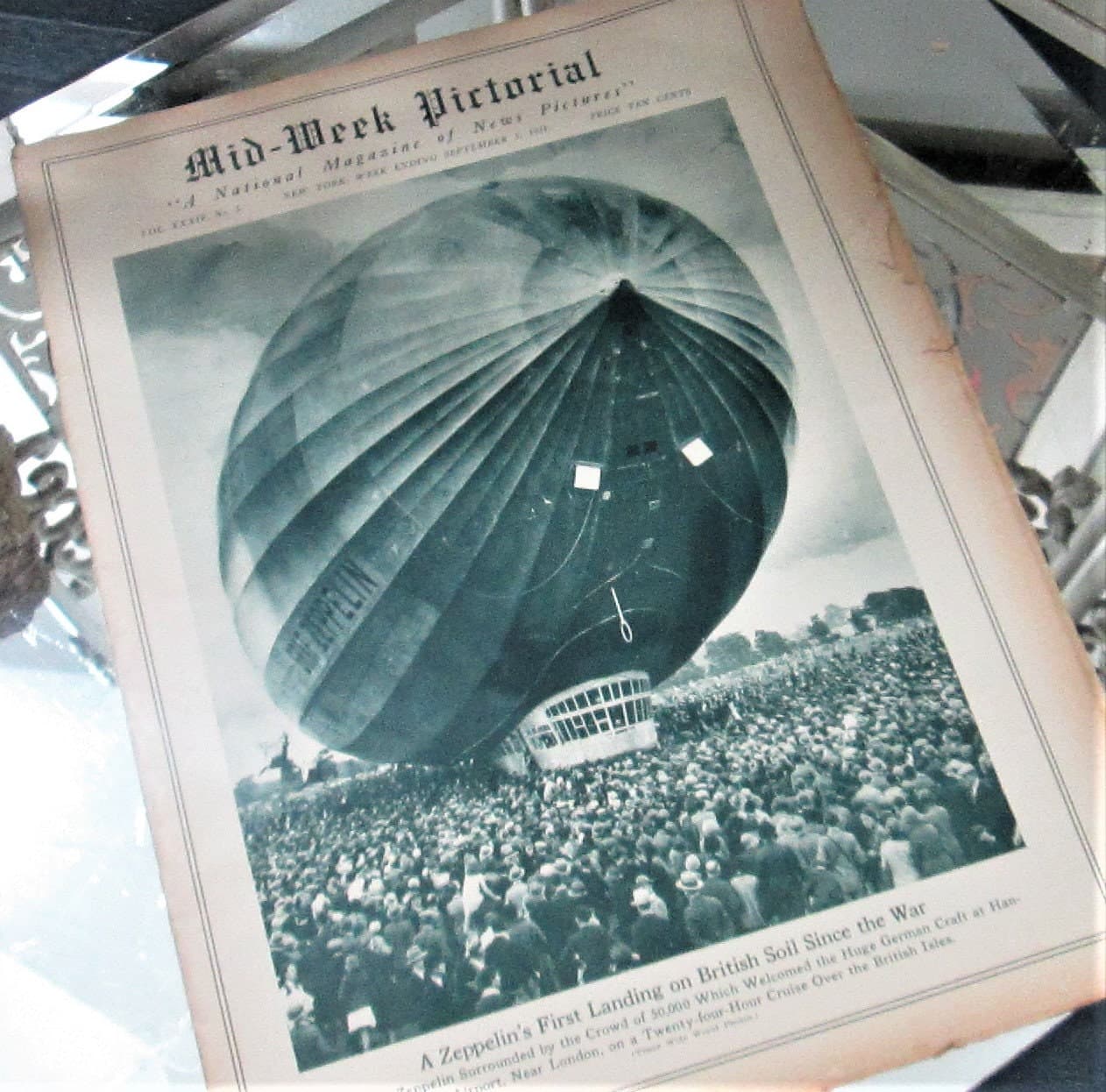 Vintage Issue Mid-Week Pictorial September 5, 1931 Graf Zeppelin