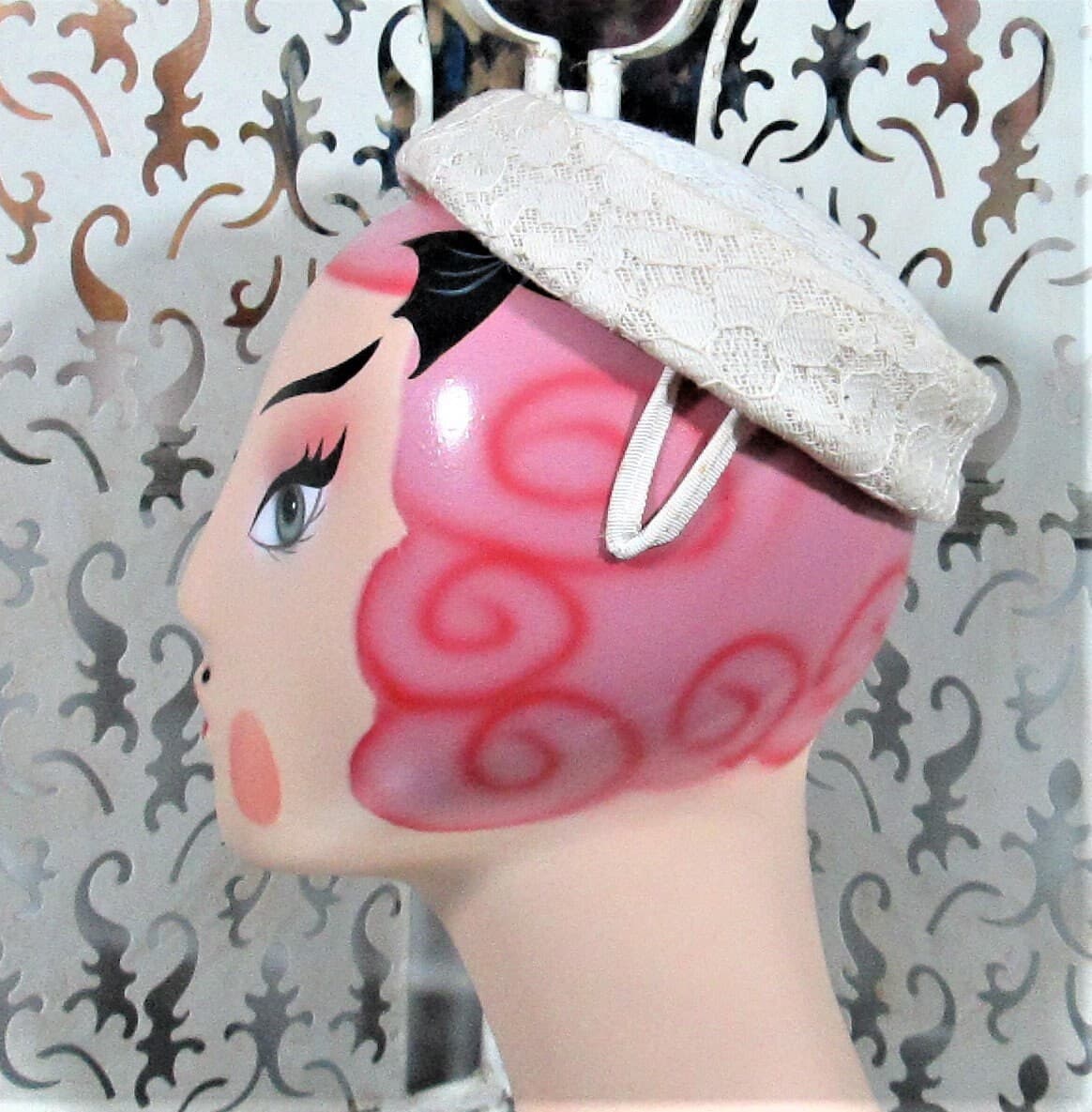 Vintage 1950's Cream Lace Wedding Hat - Thumbnail 3