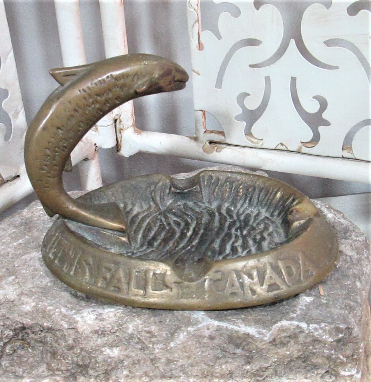 Vintage Smiths Falls Canada Chamber of Commerce Brass Ashtray - Thumbnail 2