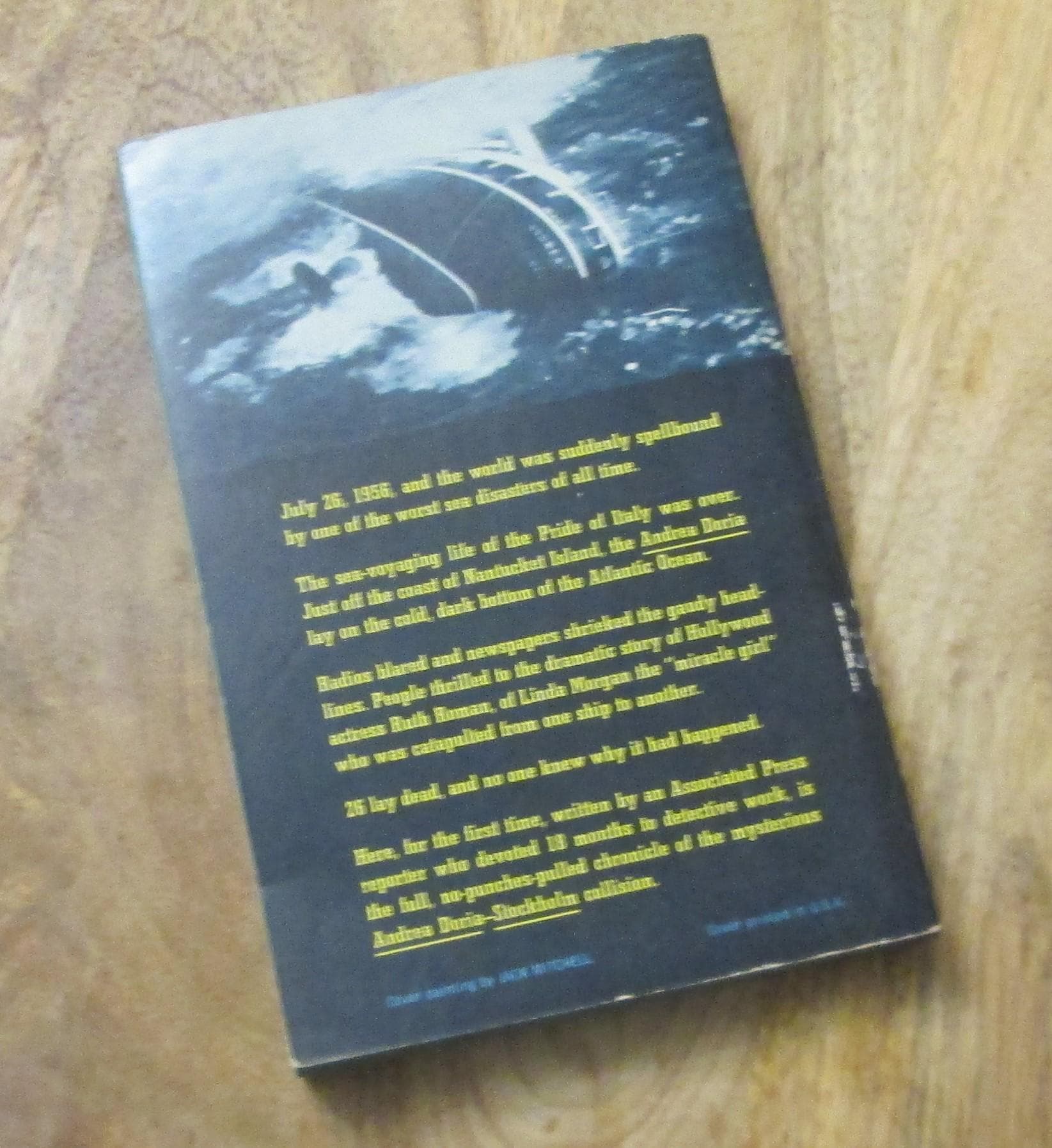 Collision Course by Alvin Moscow, Vintage Paperback - Thumbnail 2