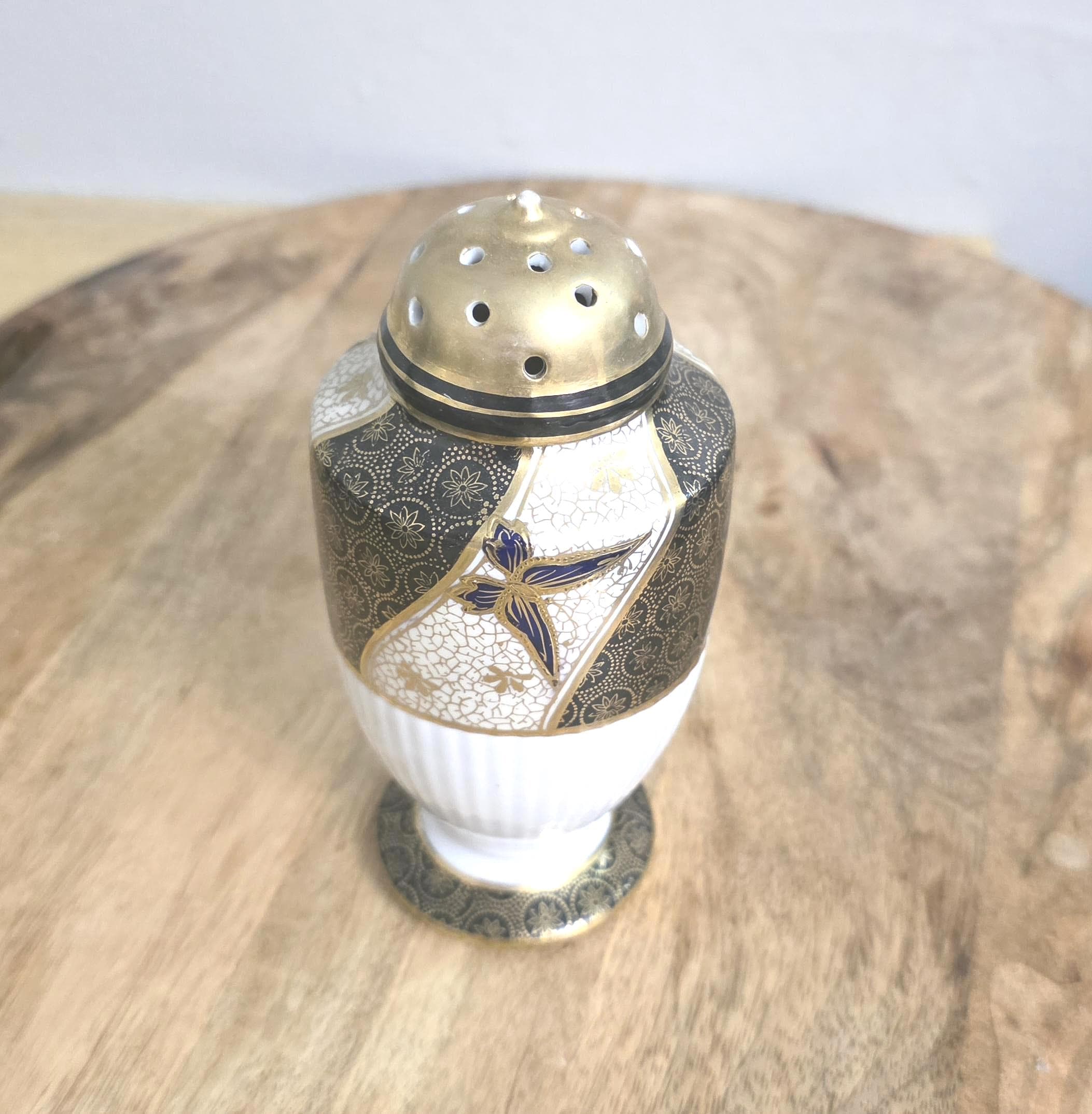 Vintage Noritake Kutani Sugar Shaker - Thumbnail 3