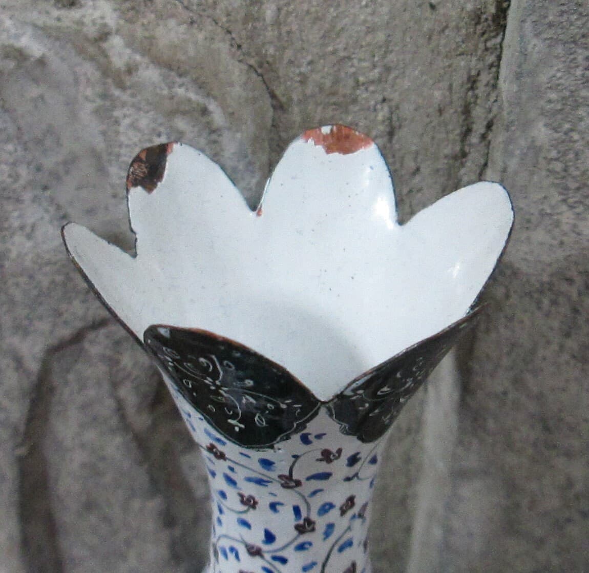 Vintage Enamel Vase - Thumbnail 3