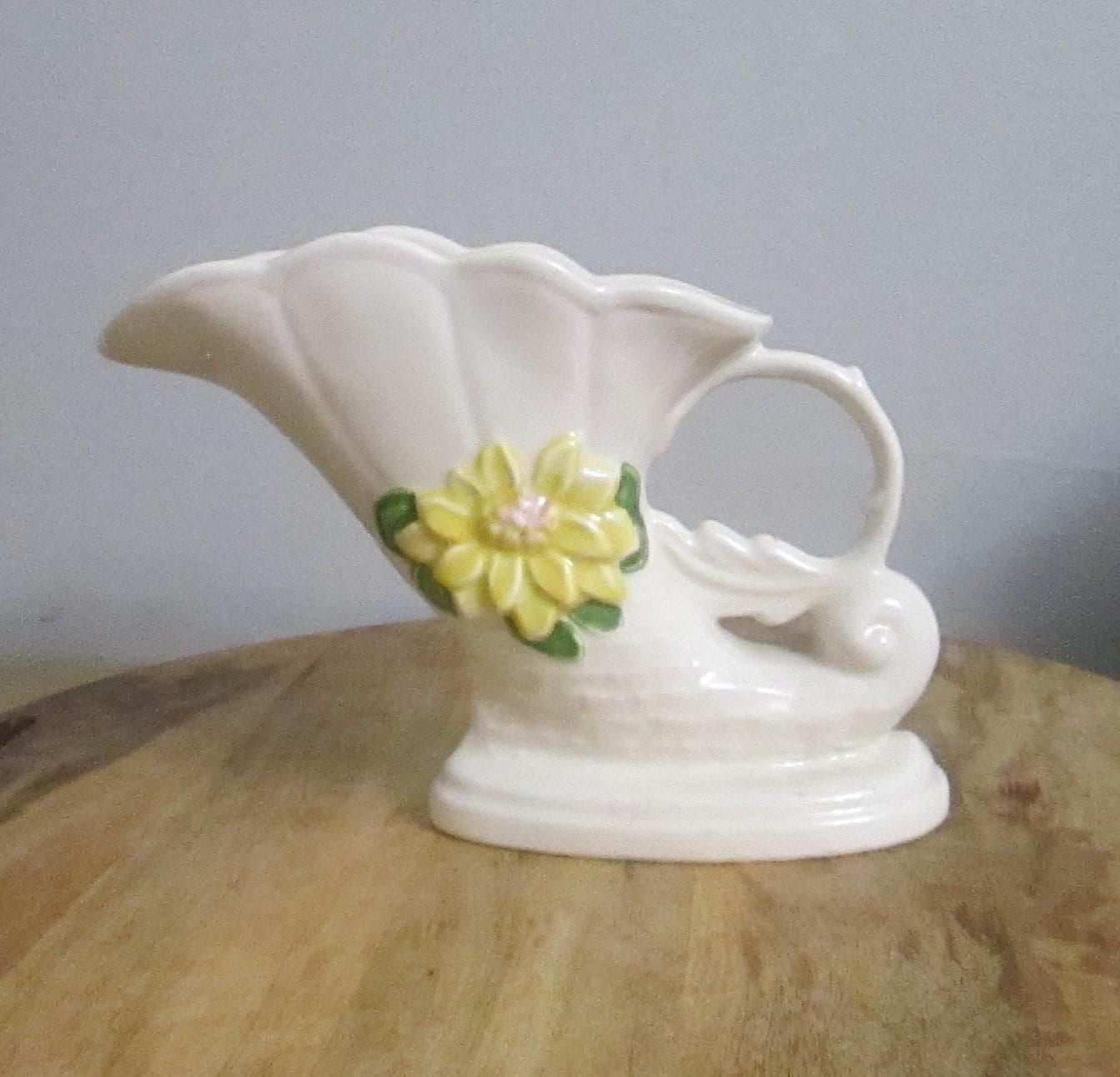 Vintage Hull Pottery Pretty Floral Vase
