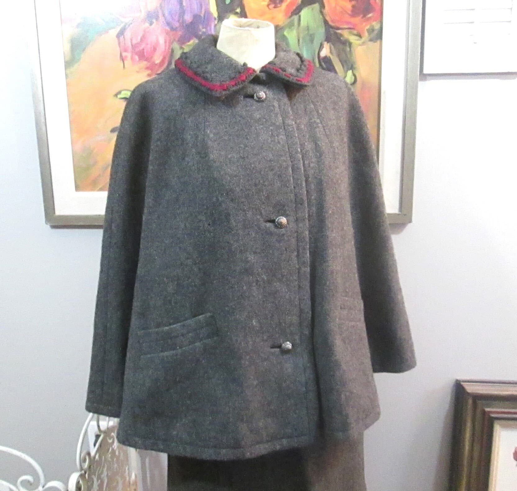 Vintage Resi Hammerer Austria Gray Wool Cape Suit - Thumbnail 3