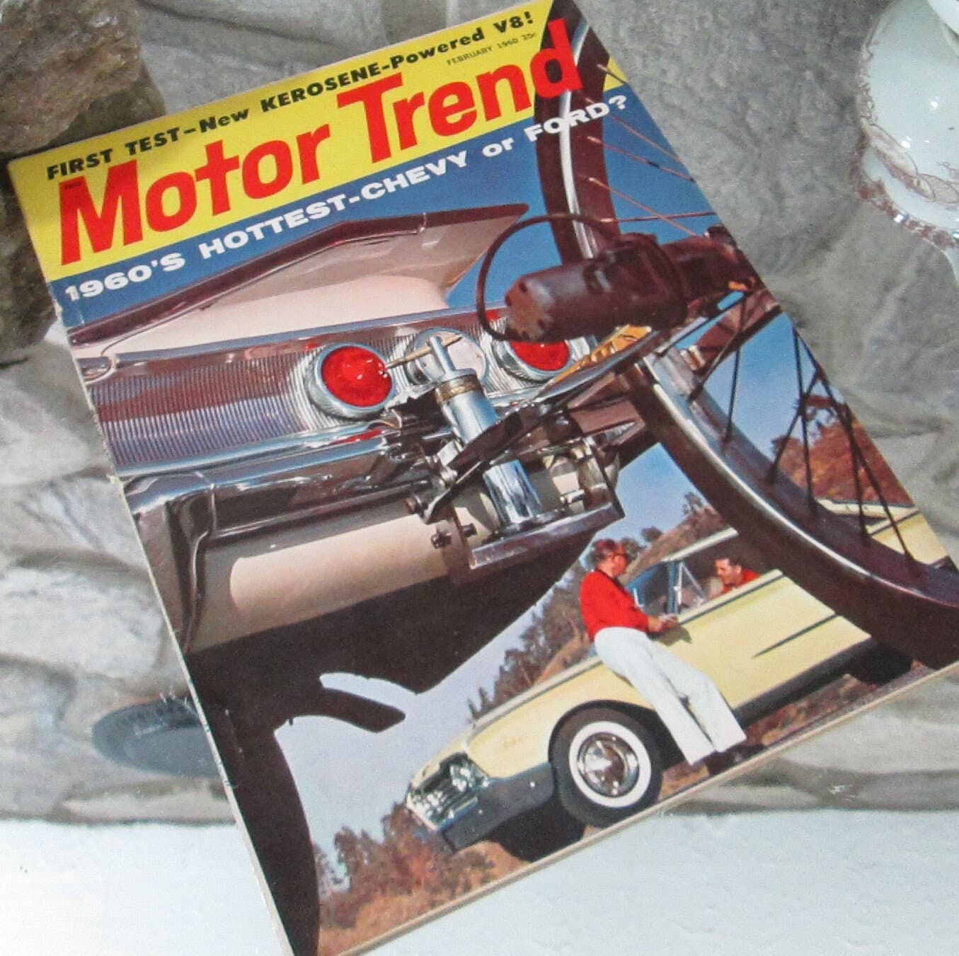 Vintage Motor Trend Magazine February 1960