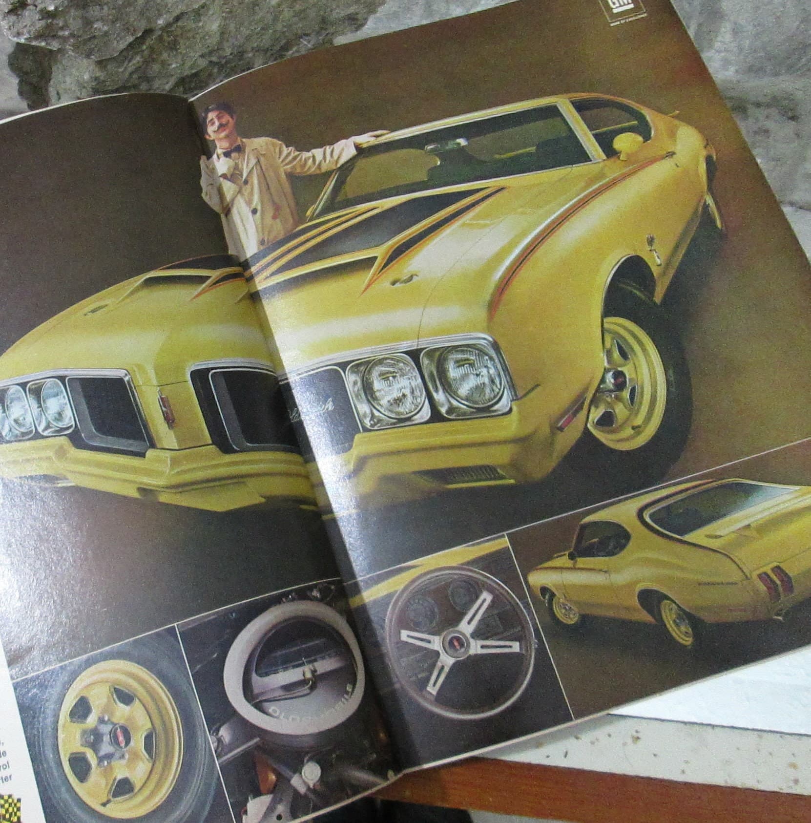Vintage Car Life March 1970 Featuring Corvette, Camaro, Firebird, Duster, Olds 442 - Thumbnail 9