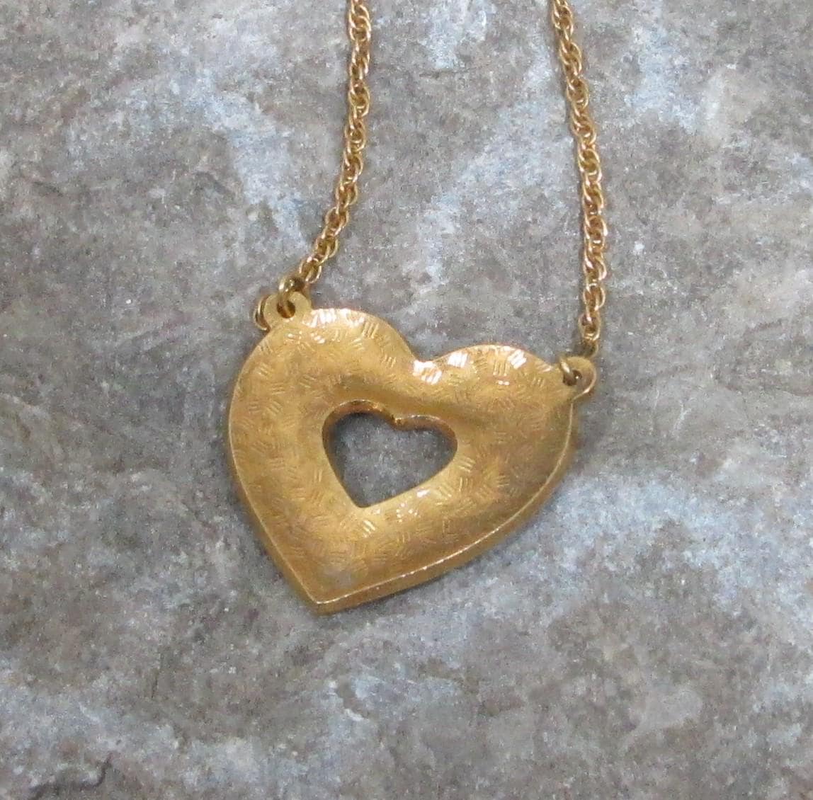 Vintage Blue Heart Cloisonne Necklace - Thumbnail 2