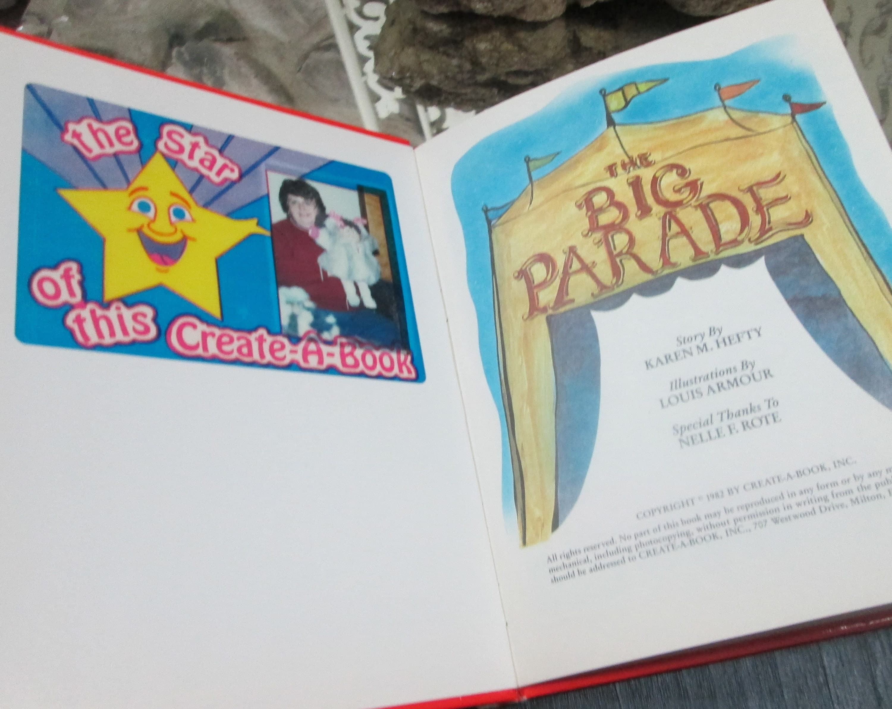 The Big Parade by Karen M Hefty Children's Book - Thumbnail 4