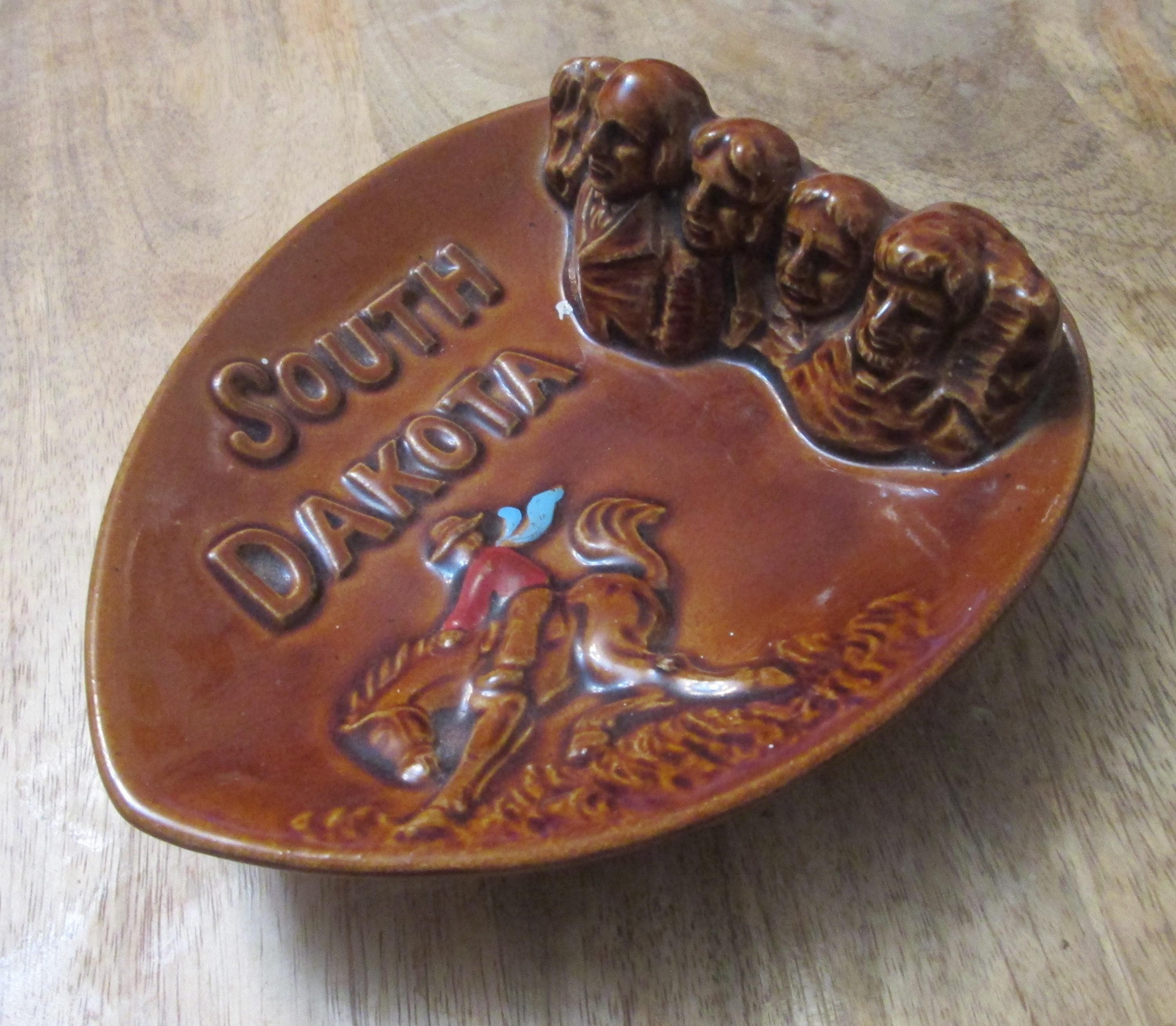 Vintage South Dakota Mt. Rushmore Ashtray