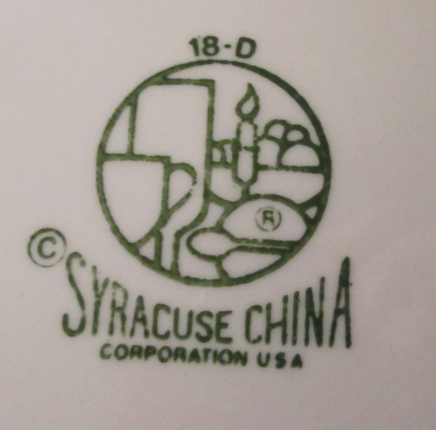 Vintage Syracuse China Restaurant Ware Stenciled Rose Design 8" Plates. Lot of 4 - Thumbnail 2