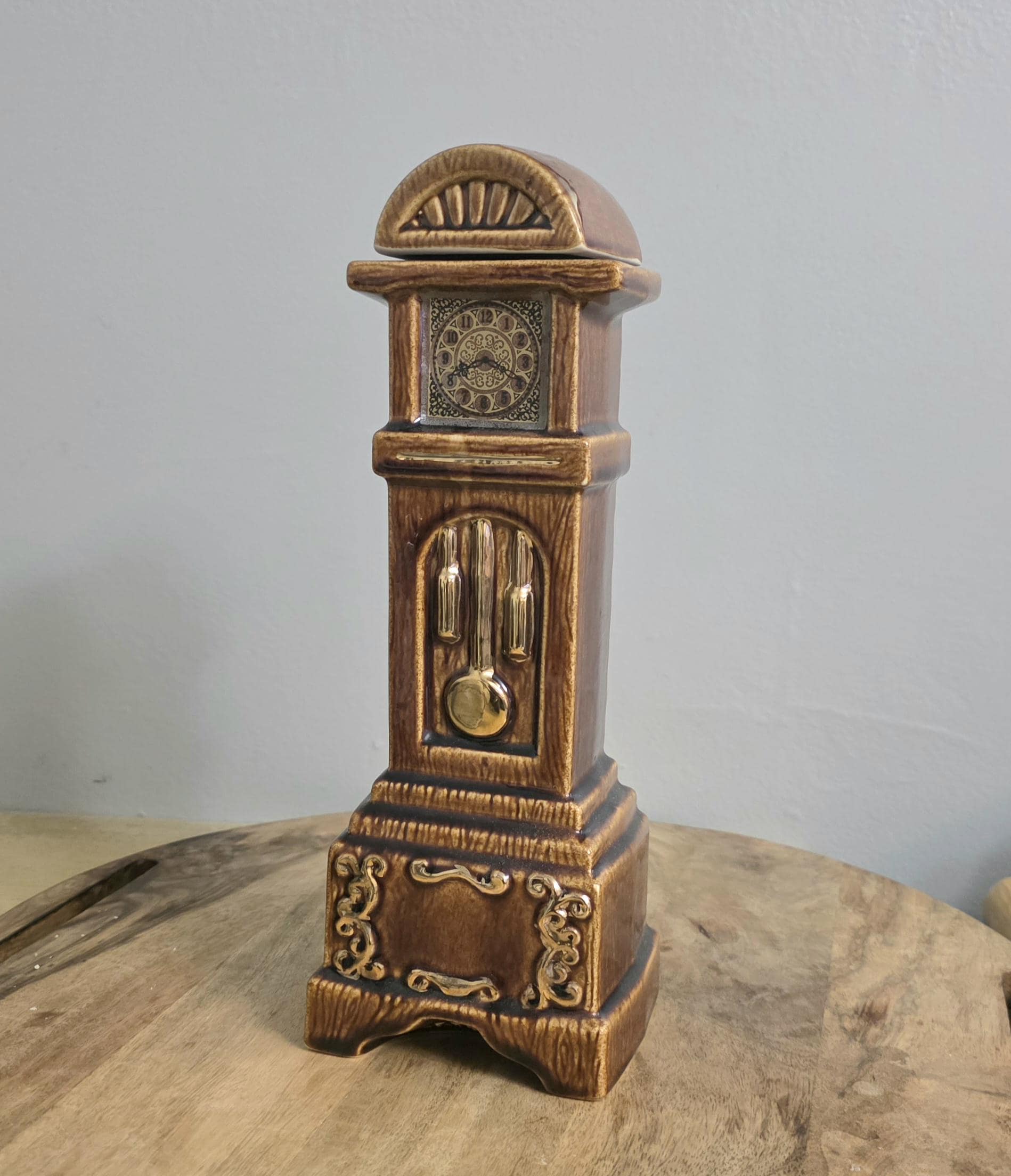 Vintage Ezra Brooks 1970 Grandfather Clock Decanter
