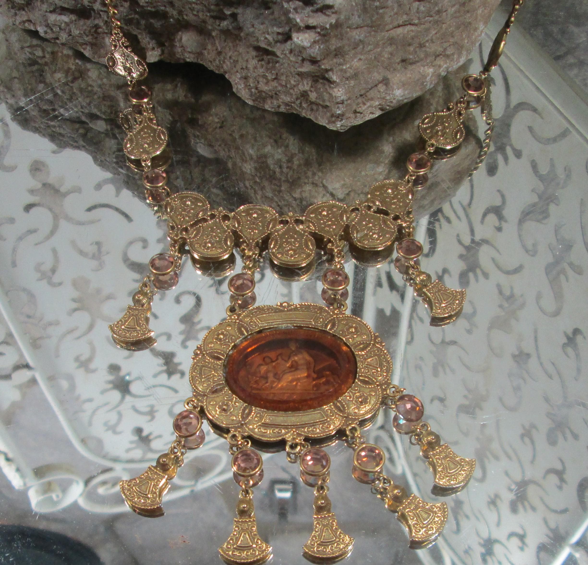 Vintage Goldette Glass Intaglio Byzantine Look Necklace
