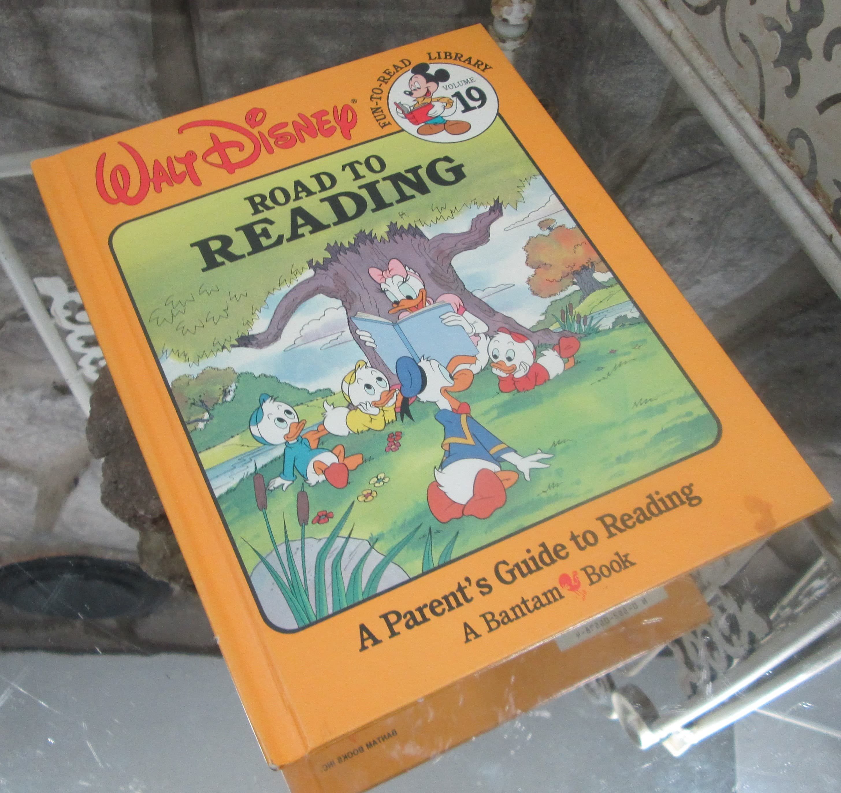 Vintage Walt Disney Road to Reading Children's Book, 1986