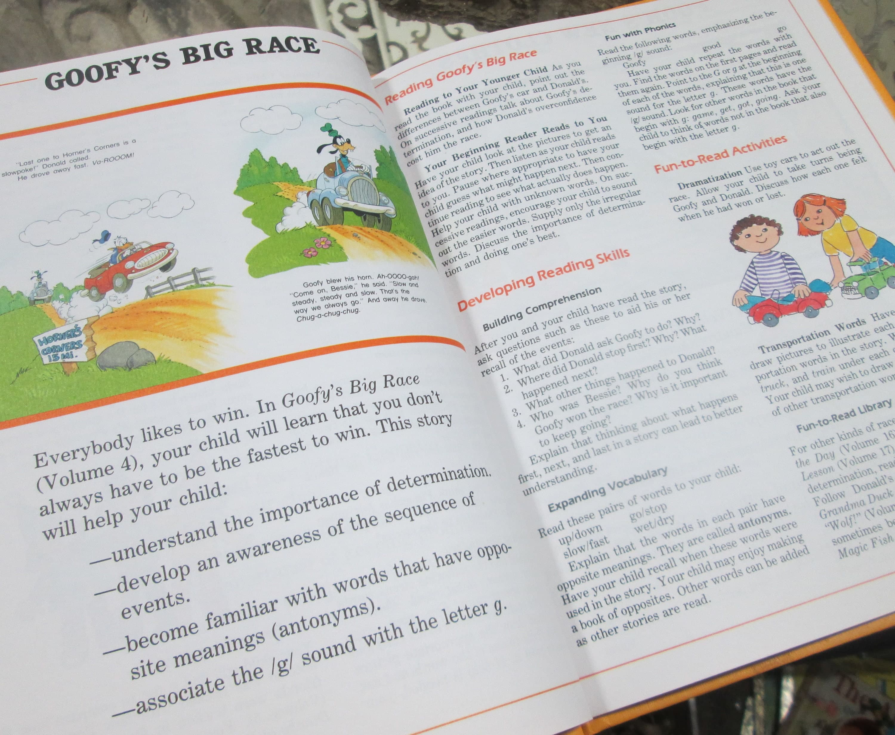 Vintage Walt Disney Road to Reading Children's Book, 1986 - Thumbnail 3