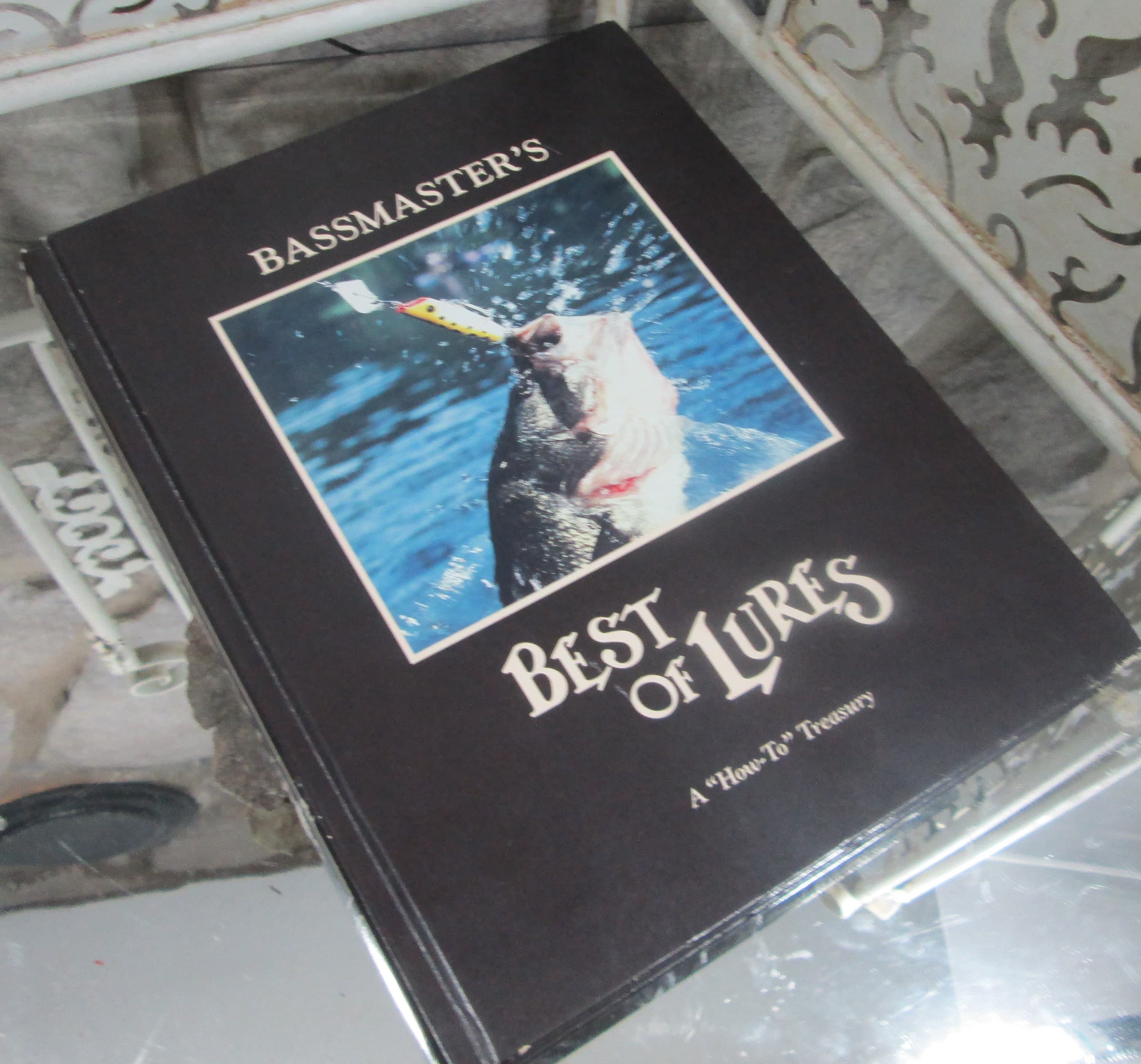 Vintage Bassmasters Best of Lures Book, 1989