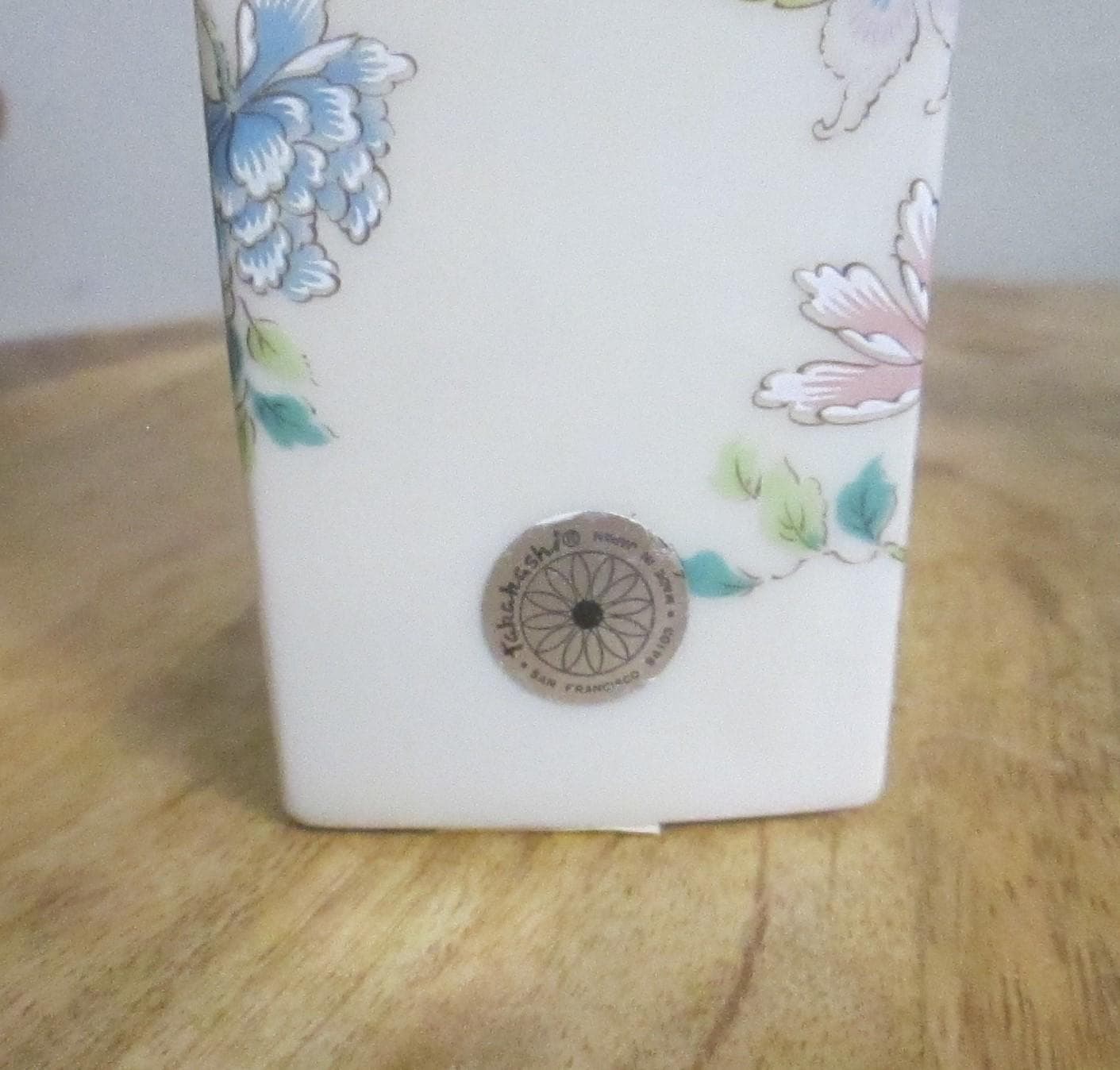 Vintage Takahashi Japanese Cream Enamel Vase - Thumbnail 3