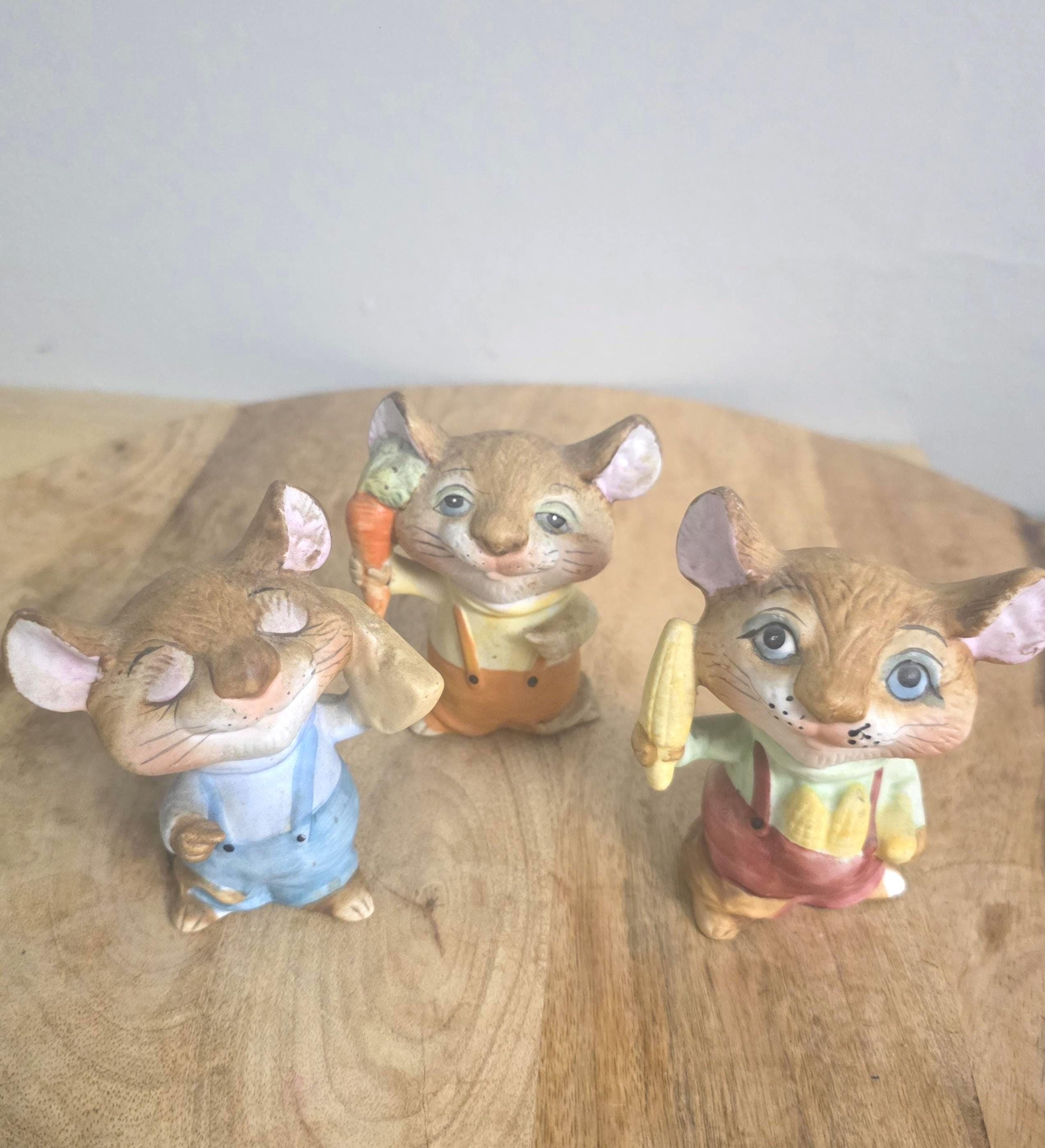 Vintage Homco Mouse Figurines, Lot of 3 - Thumbnail 3