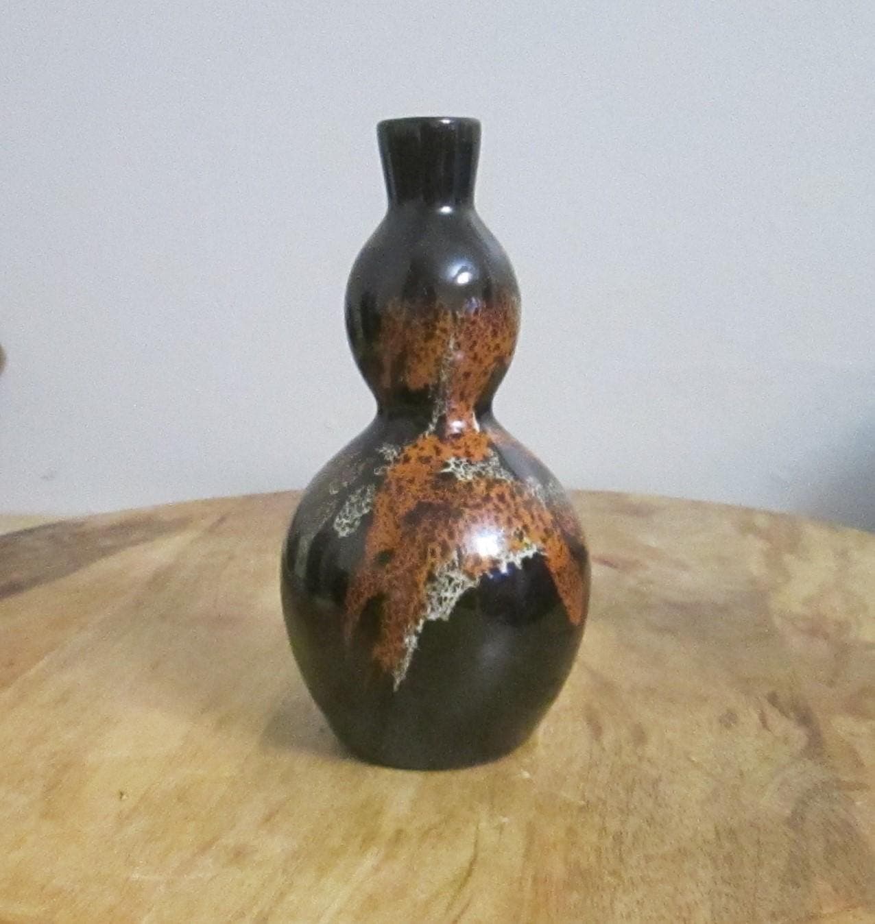 Vintage Japanese Double Gourd Vase