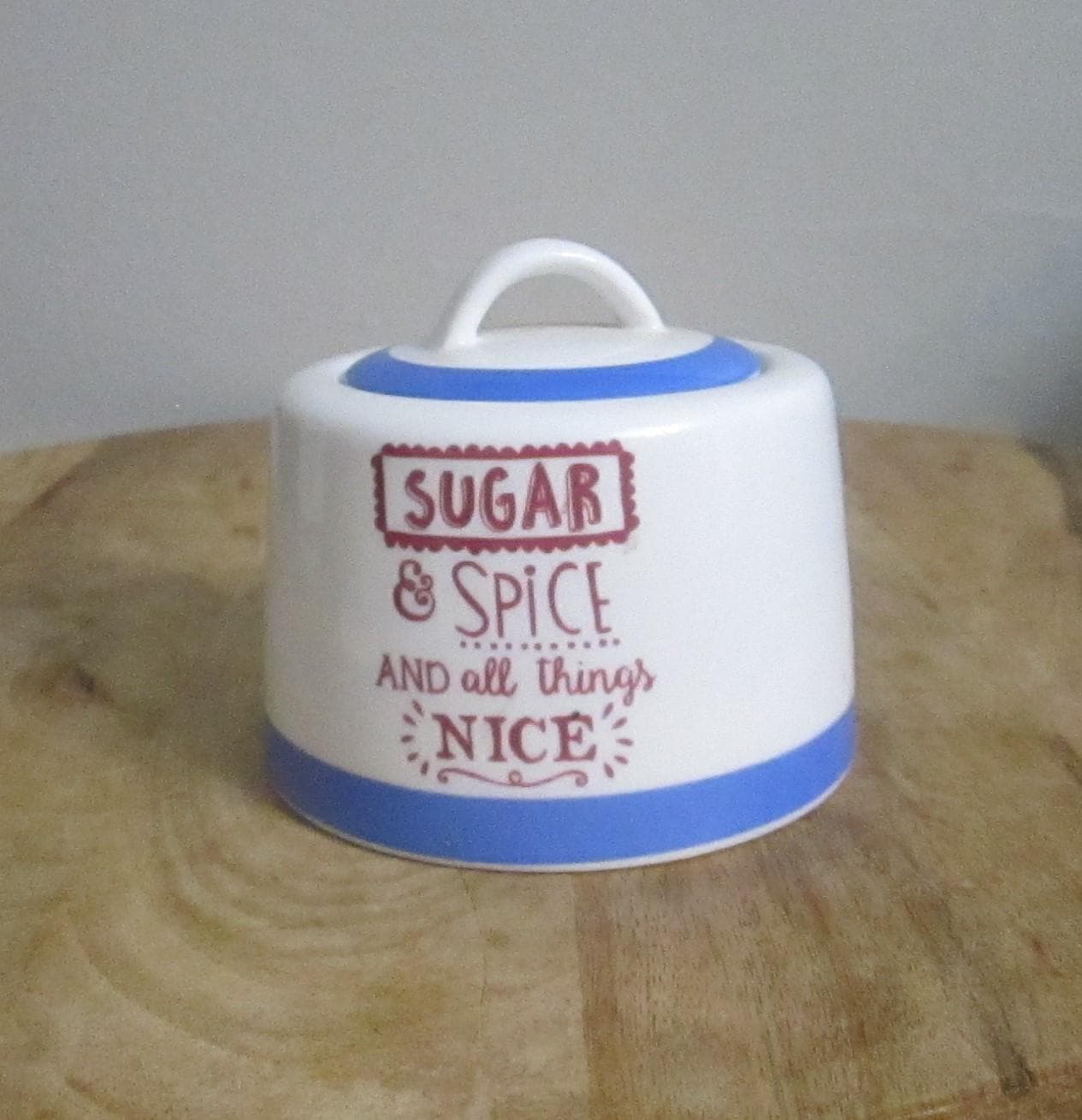 Vintage Queens by Churchill Chasing Rainbows Sugar and Spice Sugar Bowl