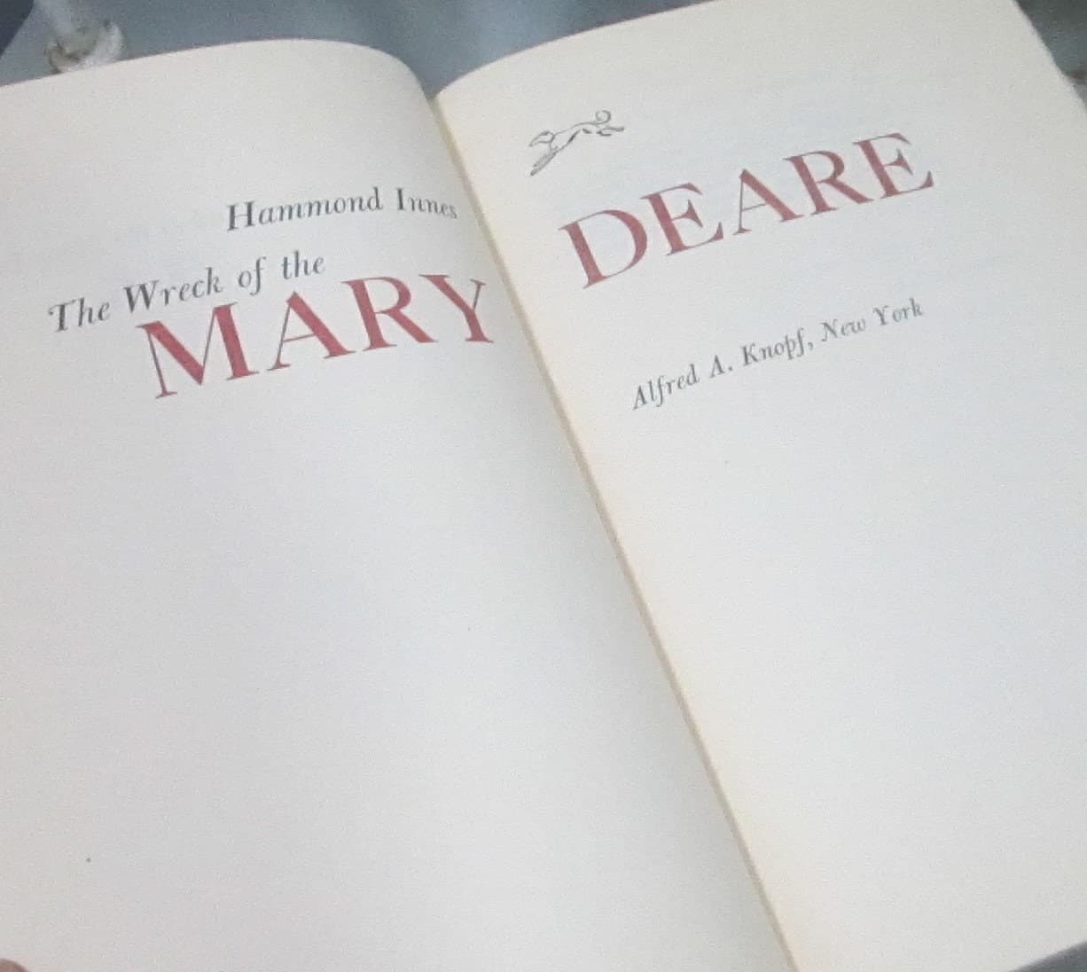 Vintage Book Wreck of the Mary Deare by Hammond Innes, 1956 - Thumbnail 4