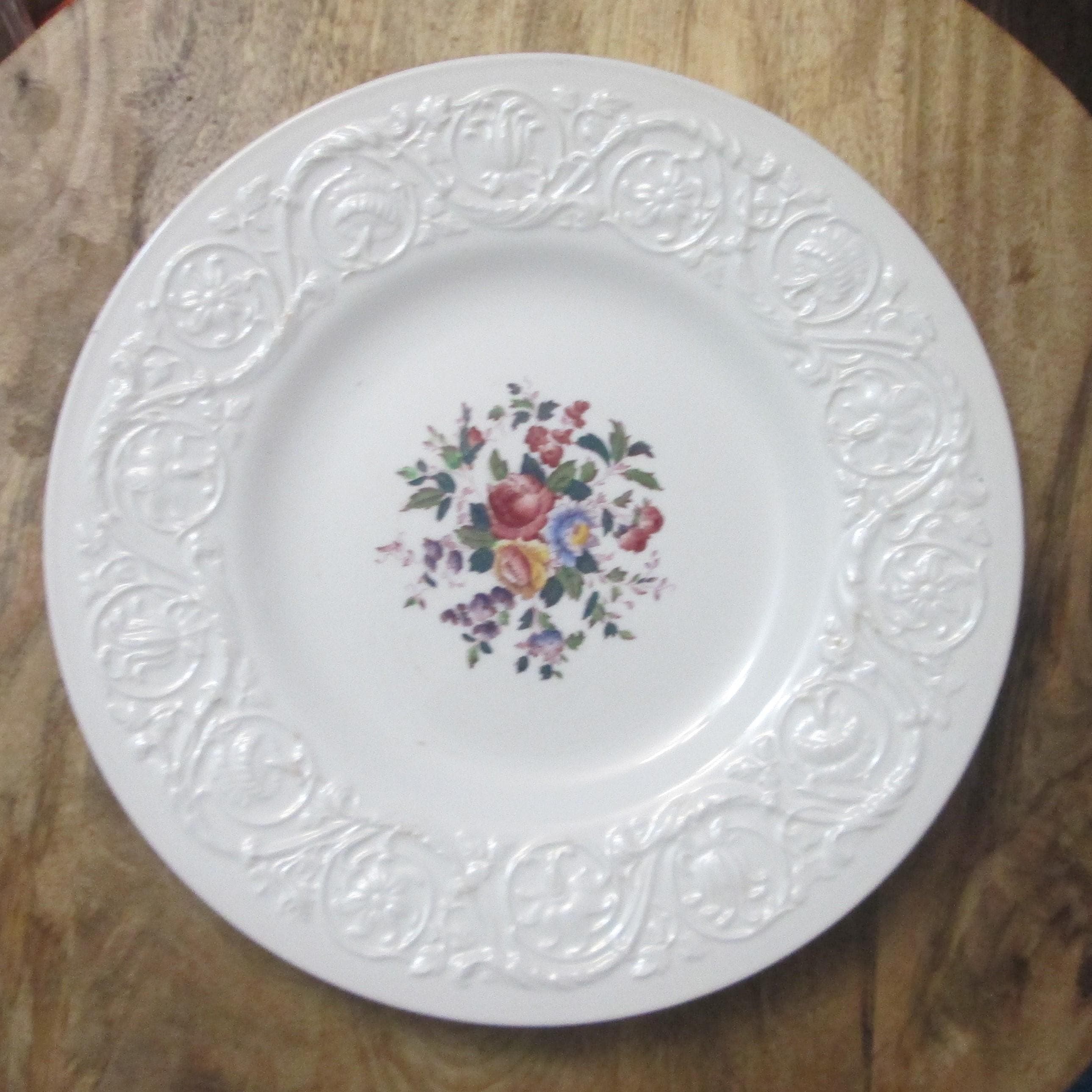 Vintage Wedgwood Patrician Swansea Pattern Dinner Plate - Thumbnail 2