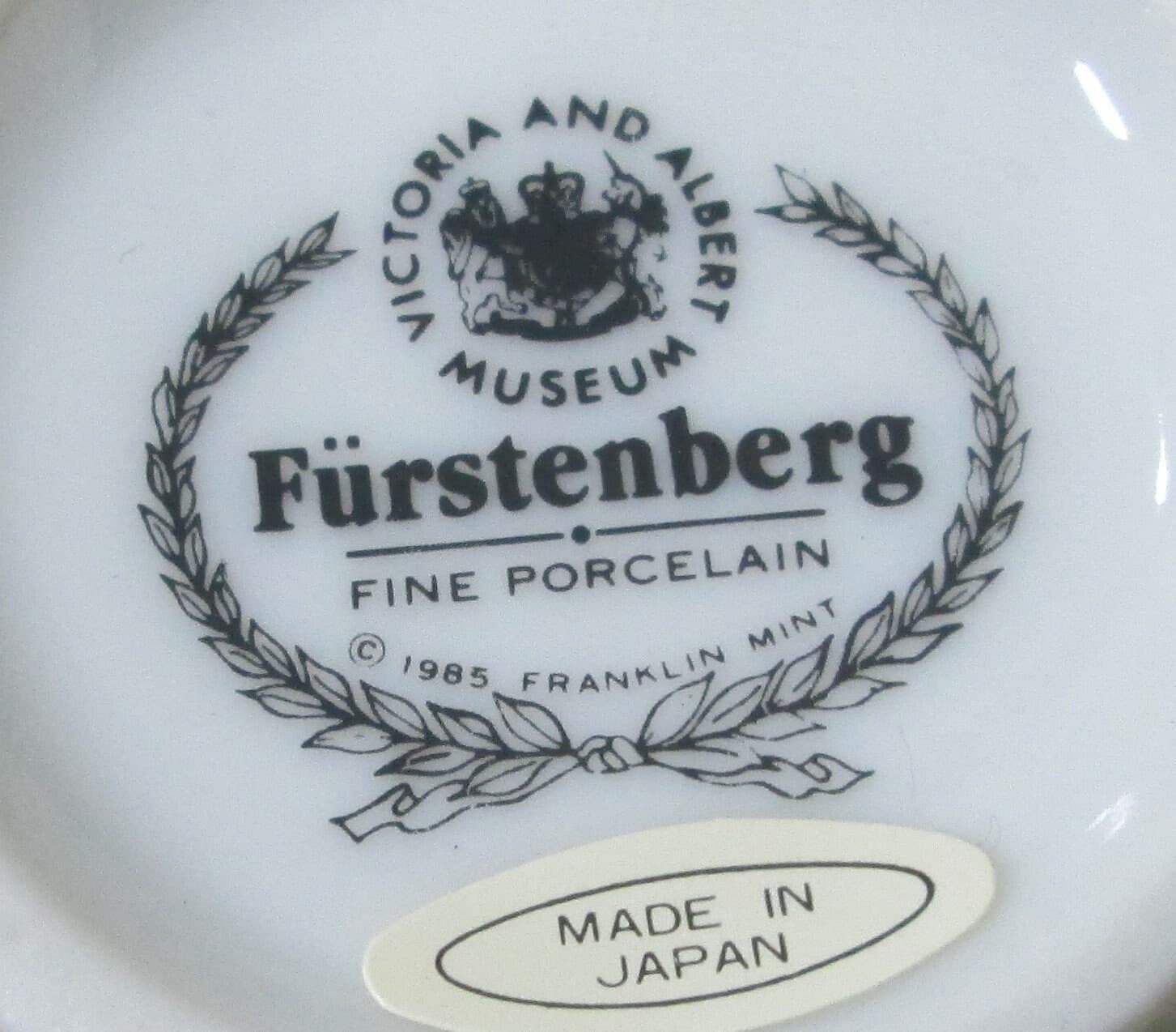 Vintage Franklin Mint Victoria & Albert Museum Furstenberg Teapot - Thumbnail 4