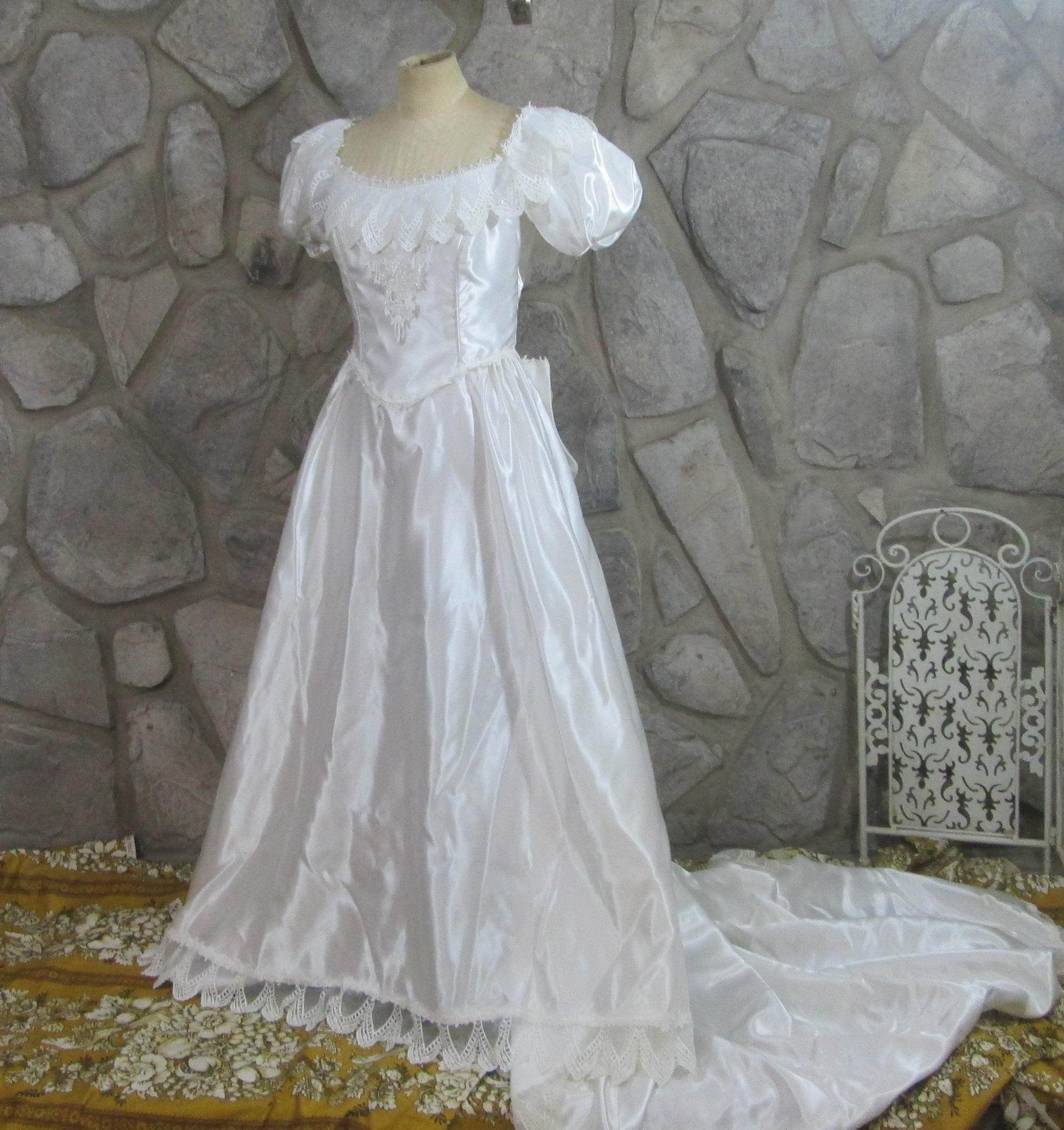 Vintage 1980's Alfred Angelo Satiny Wedding Gown