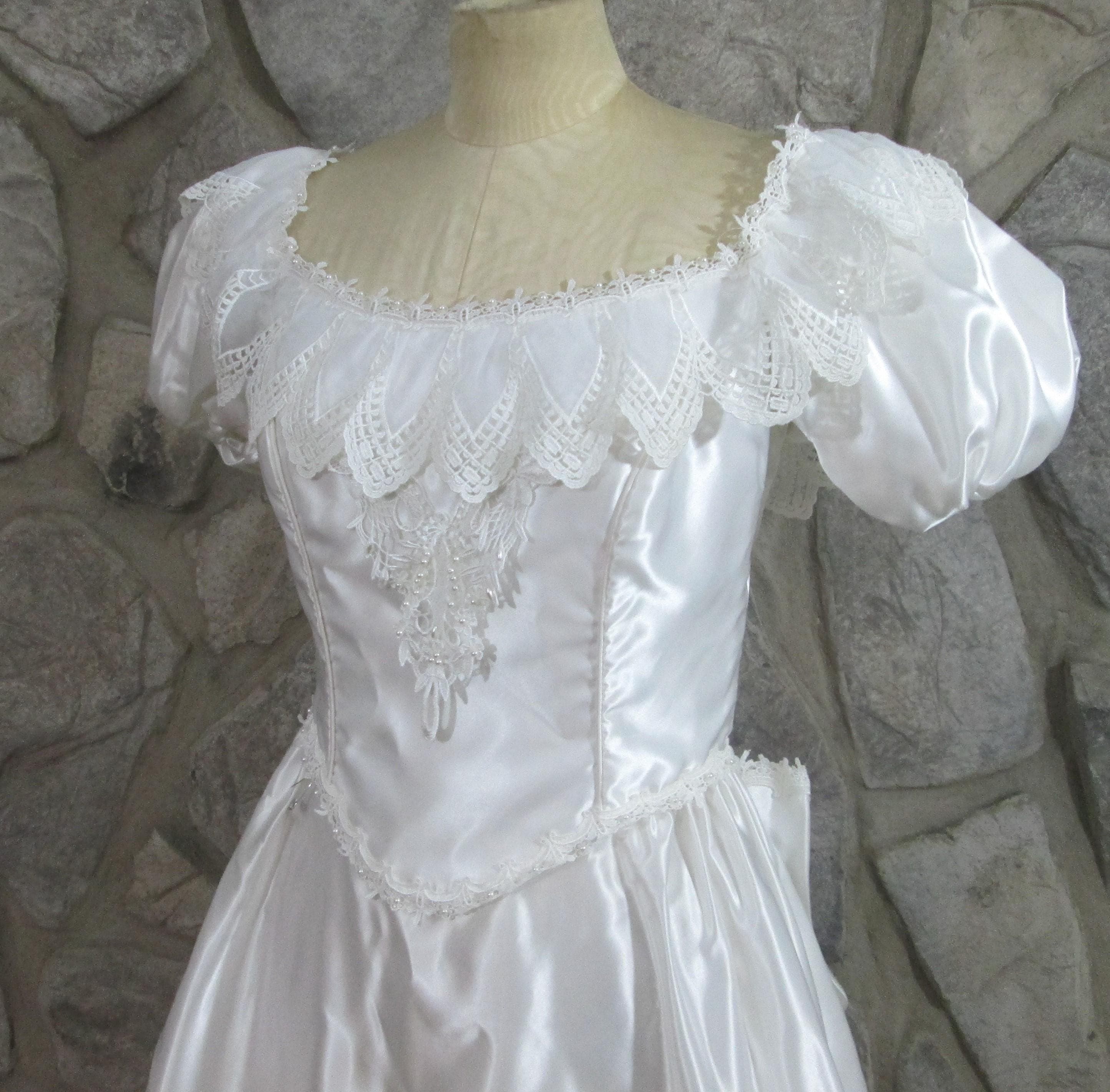 Vintage 1980's Alfred Angelo Satiny Wedding Gown - Thumbnail 2
