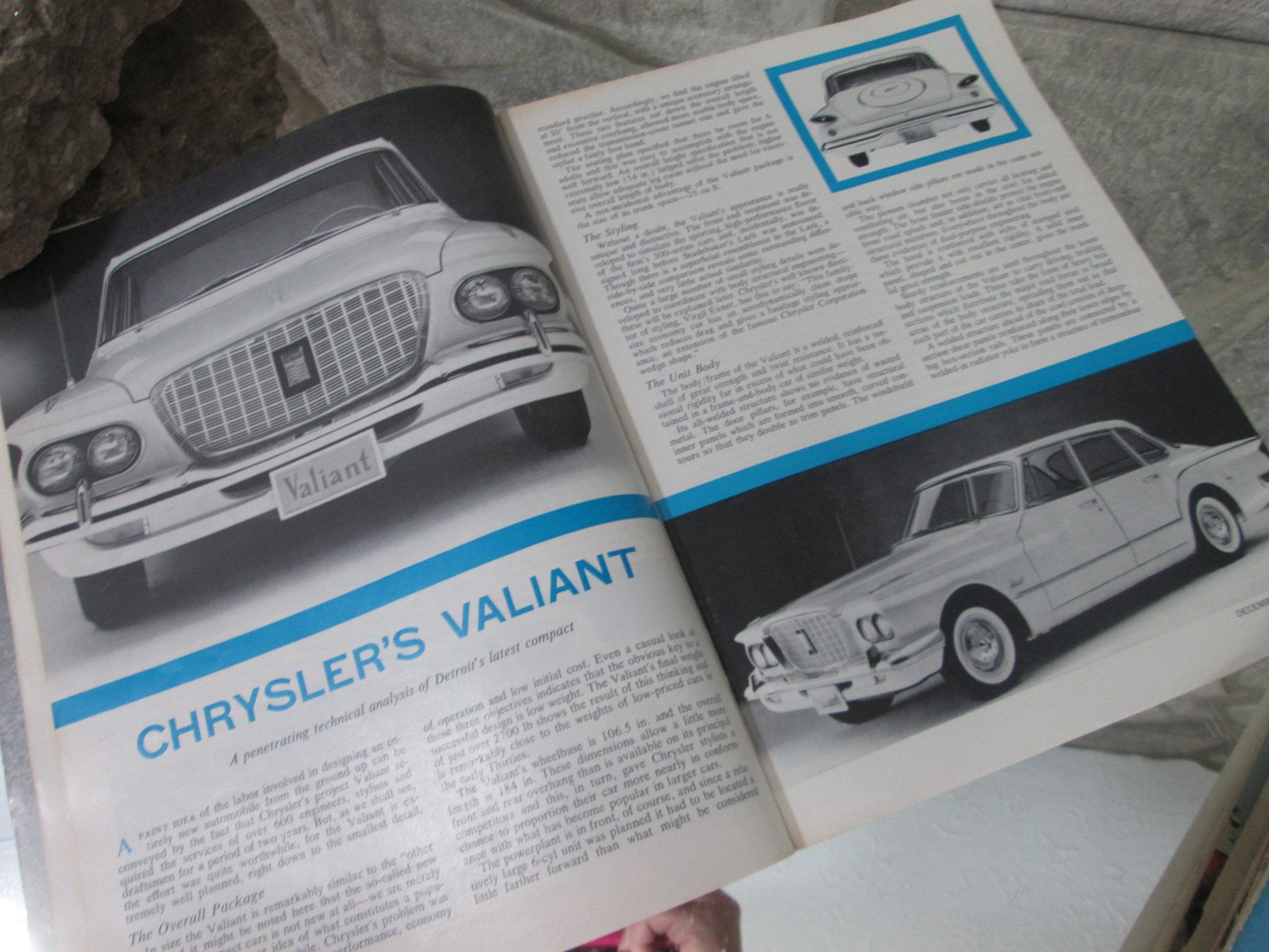 Vintage 1959 Road & Track Magazine, Valiant, Volkswagen, Grand Prix - Thumbnail 2