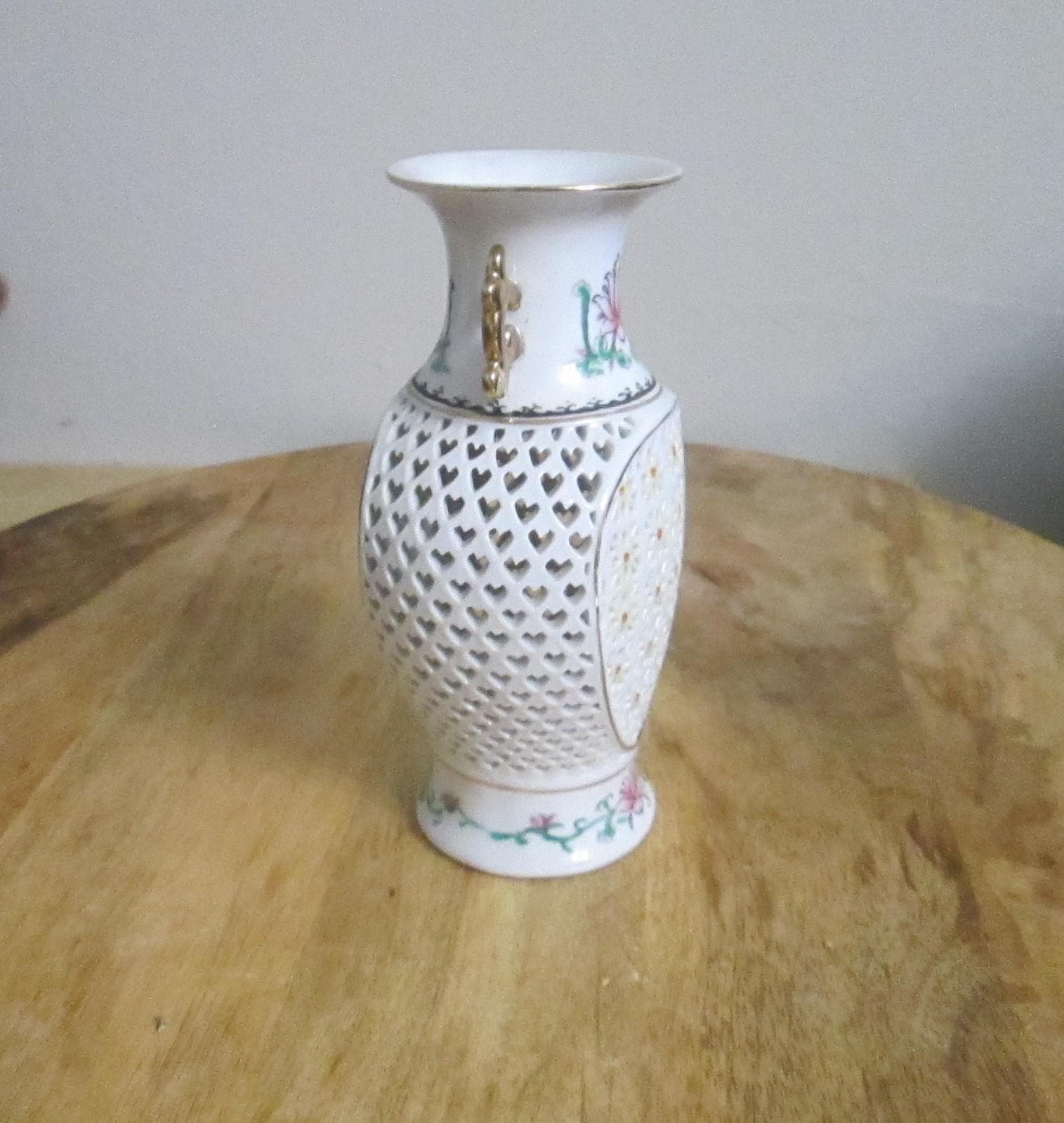 Vintage Reticulated White Porcelain Enamel Vase - Thumbnail 2
