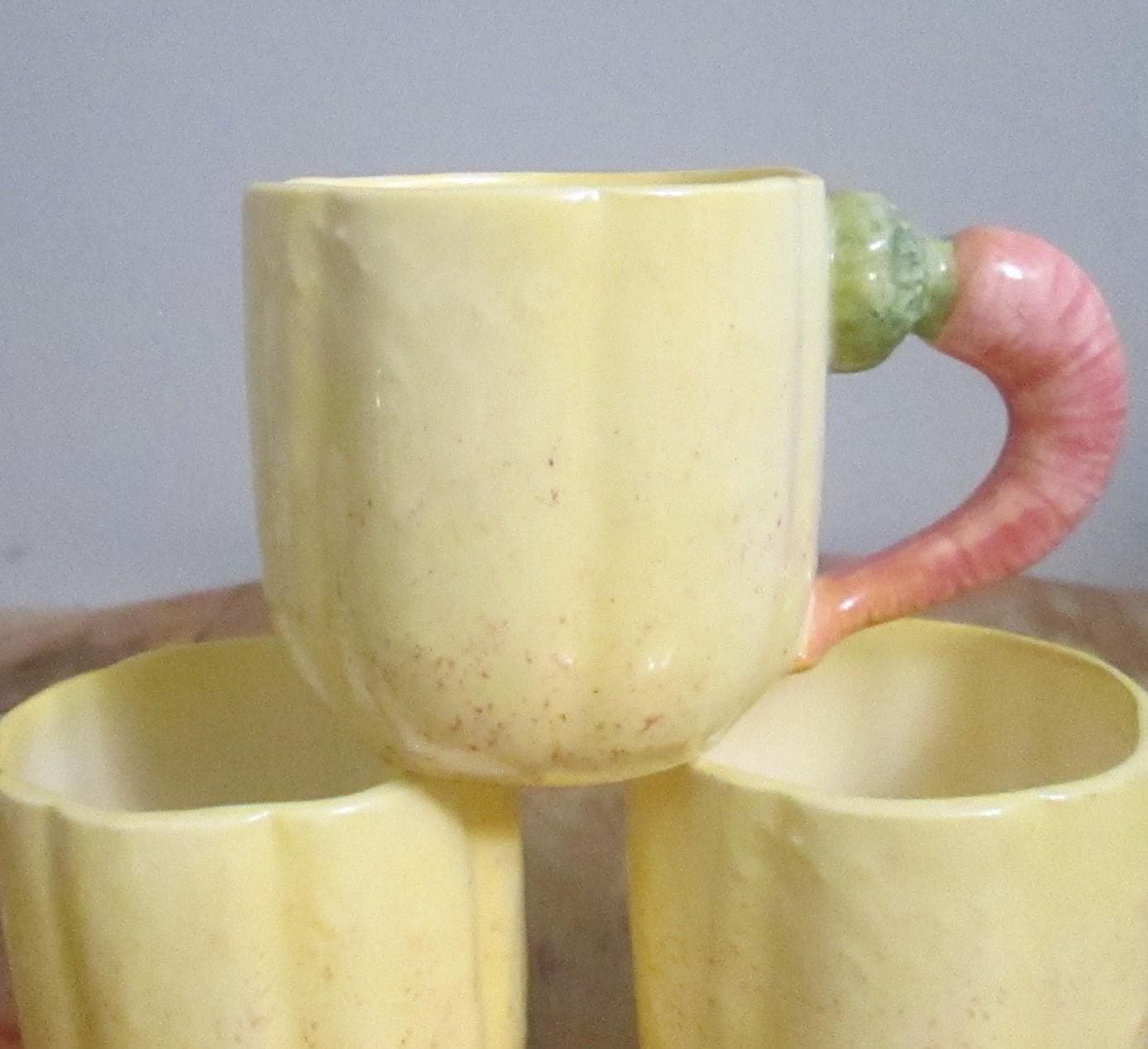 Vintage Fitz & Floyd Yellow Demitasse Cups with Carrot Handles, 1982 - Thumbnail 2