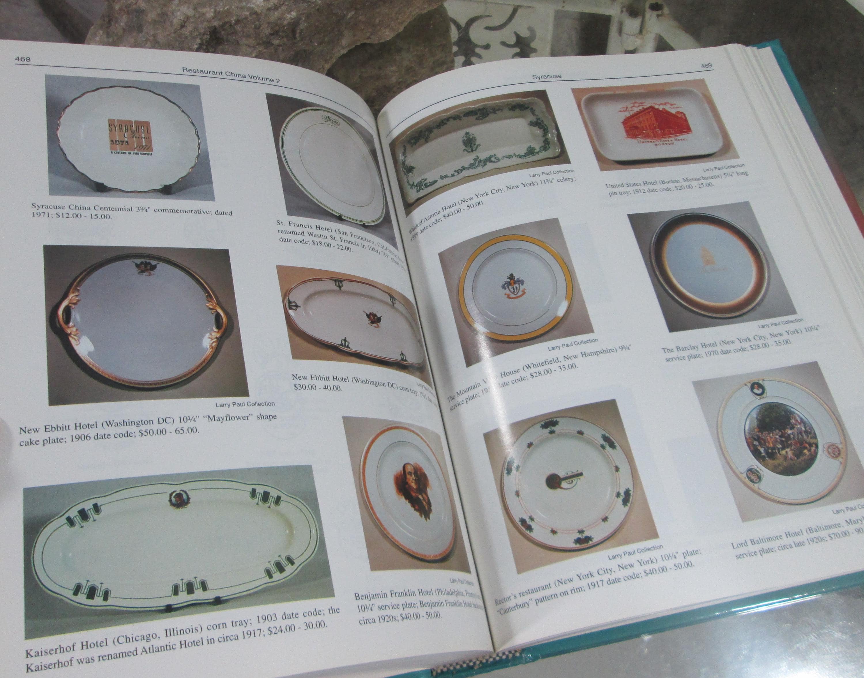 Restaurant China Volume 2 by Barbara Conroy, 1999, Restaurant Ware Collectors Book - Thumbnail 3