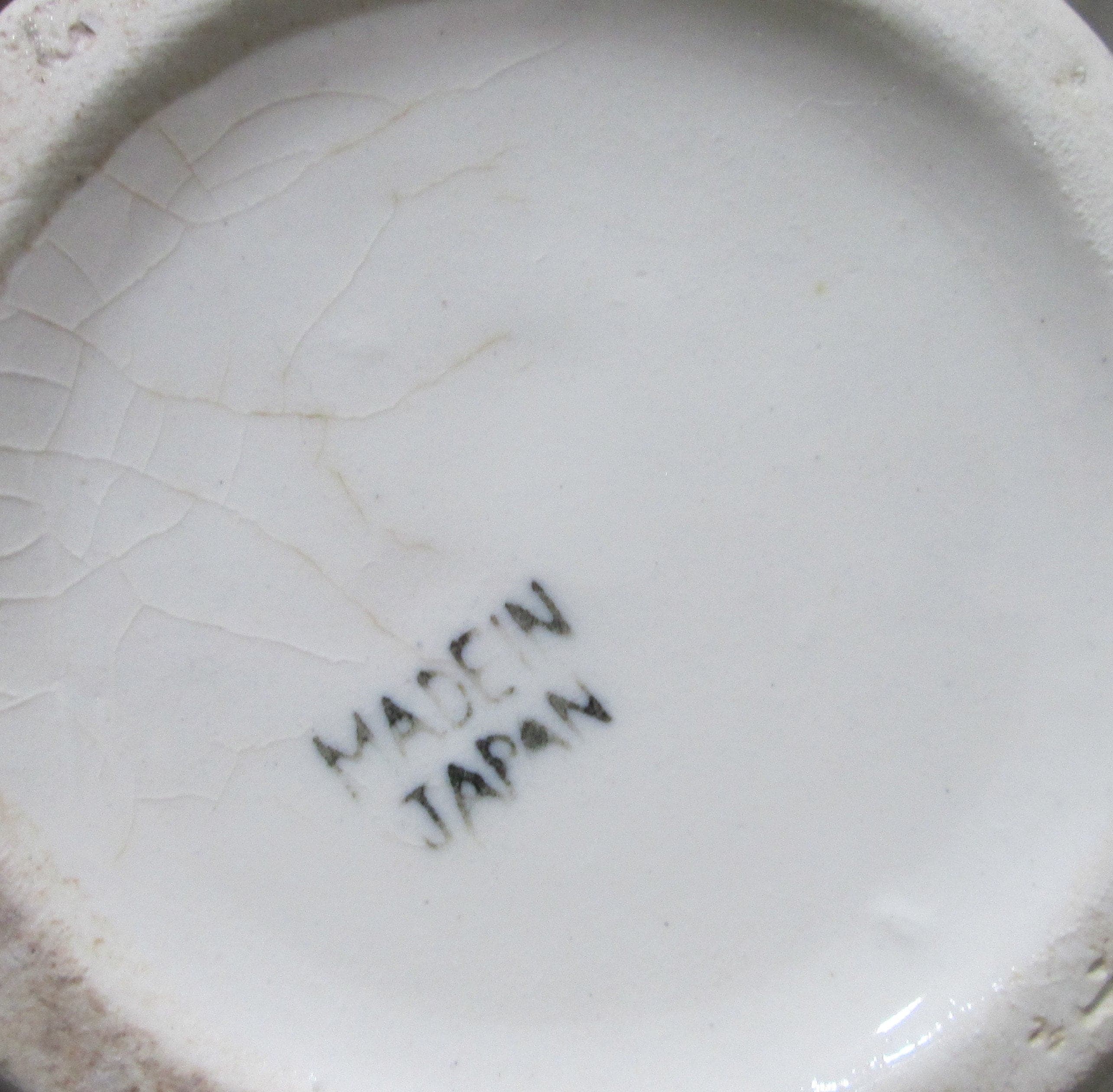 Pair of Vintage Arts & Crafts Look Japanese Vases - Thumbnail 3