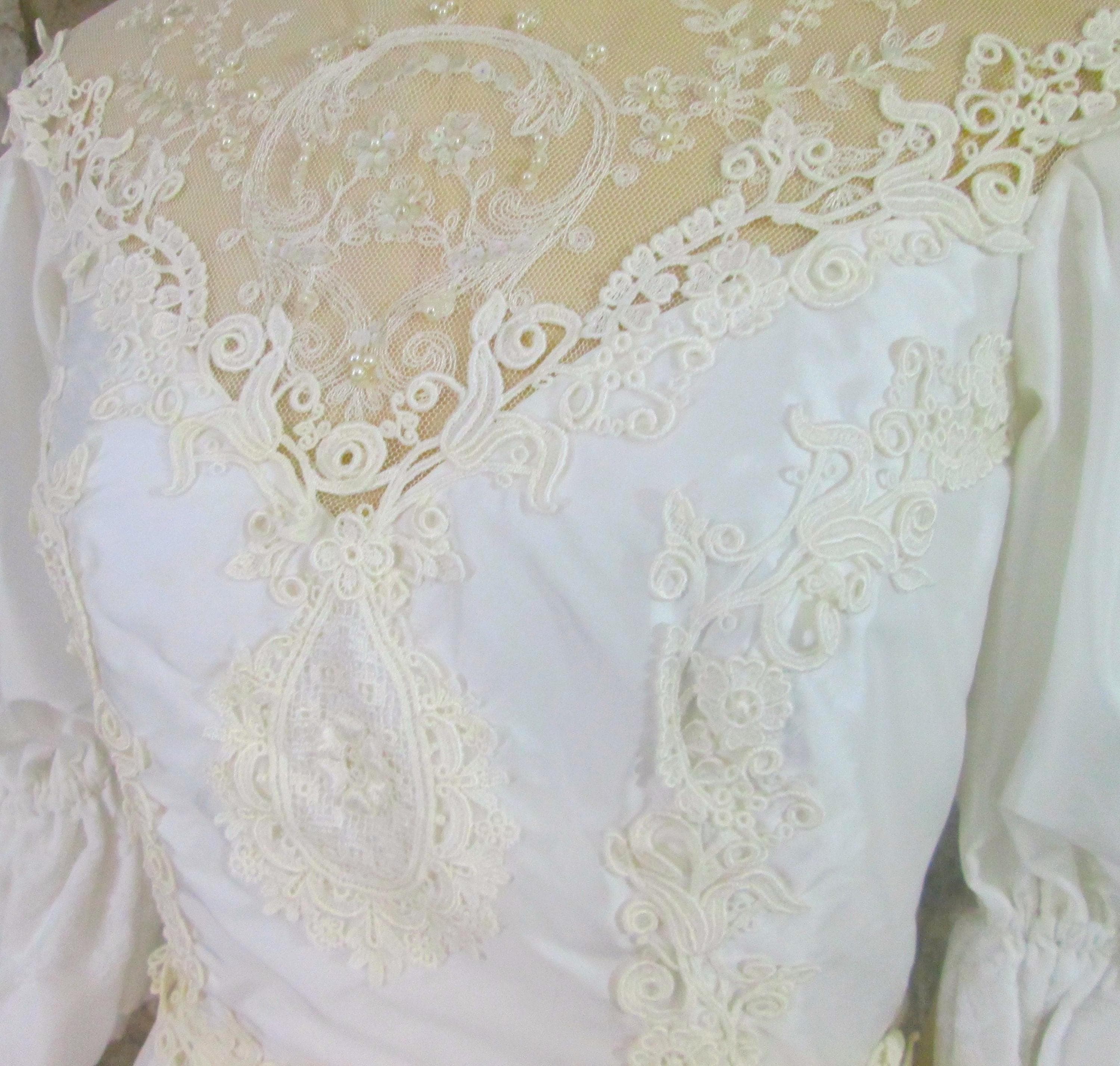 Vintage 80's Ruffled Train Wedding Dress - Thumbnail 3