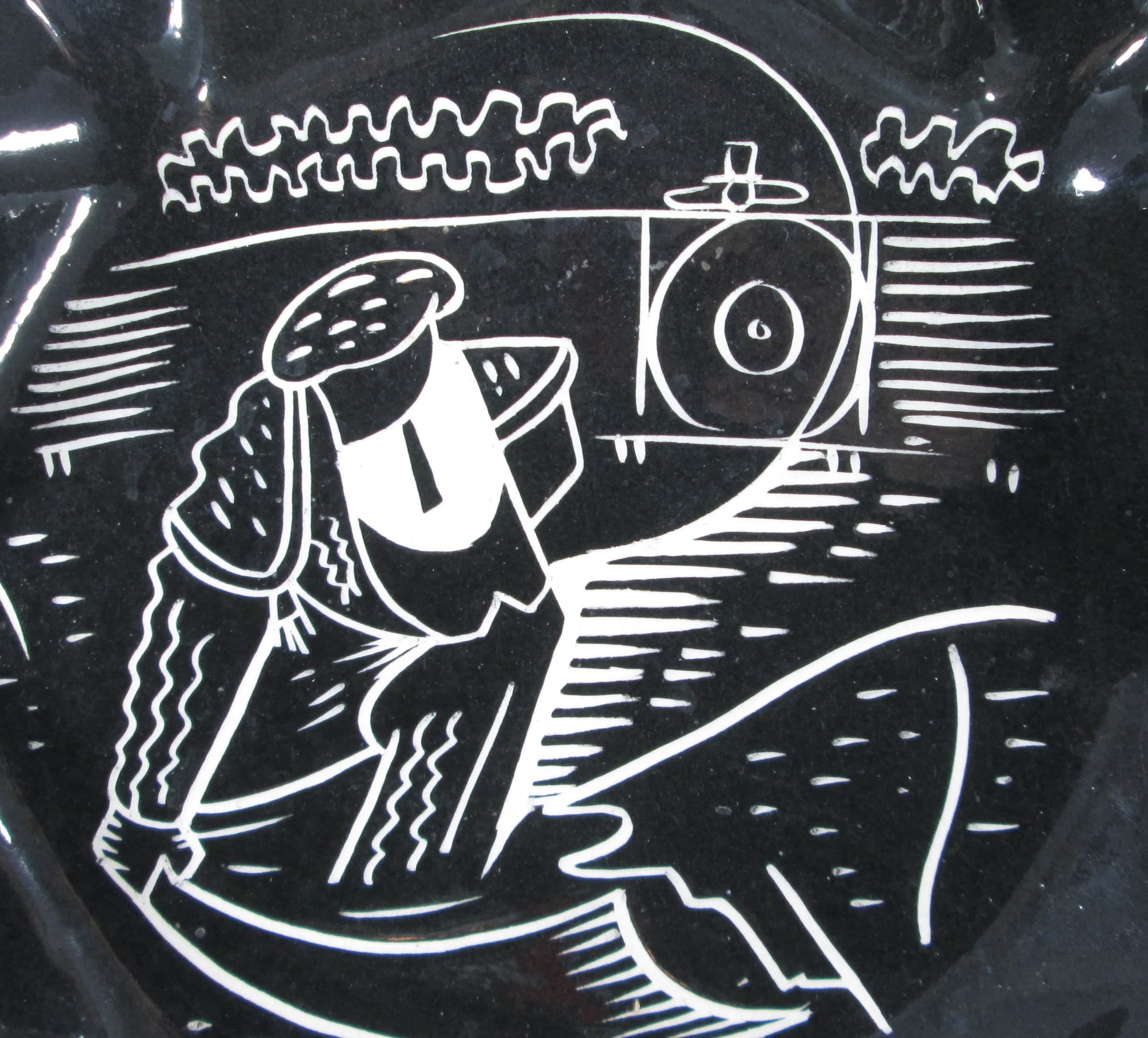 Vintage Jimenez Ceramics California Pottery Bull and Matador Oversized Ashtray - Thumbnail 2