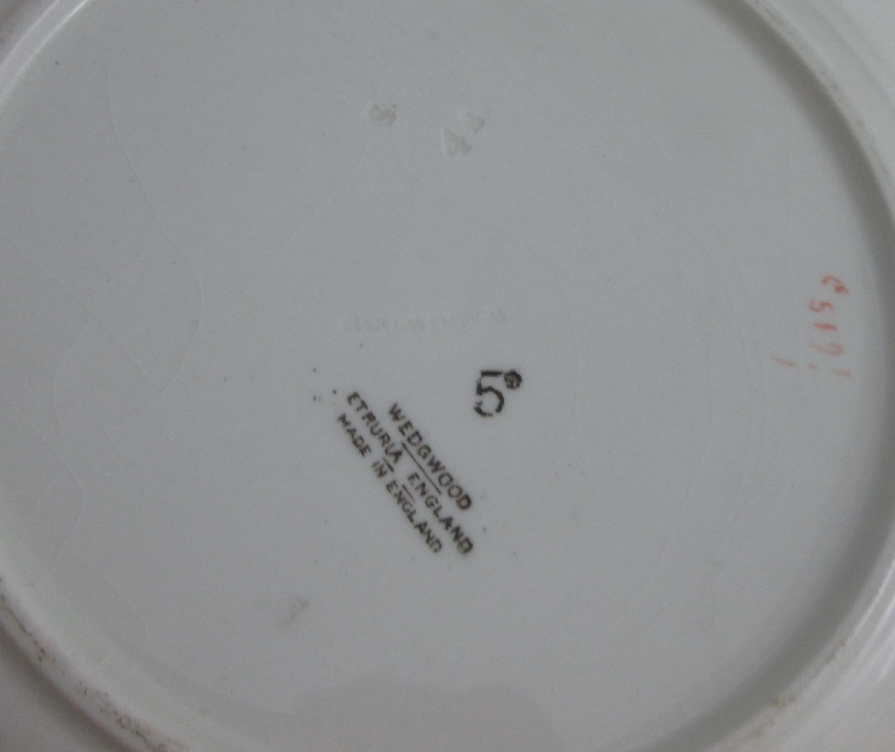 Vintage Wedgwood 1920's Oriental Queen's Ware Plate - Thumbnail 3