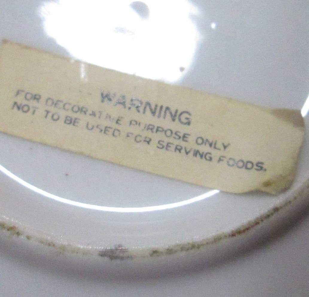 Vintage Chinese Porcelain Enamel Dish - Thumbnail 2