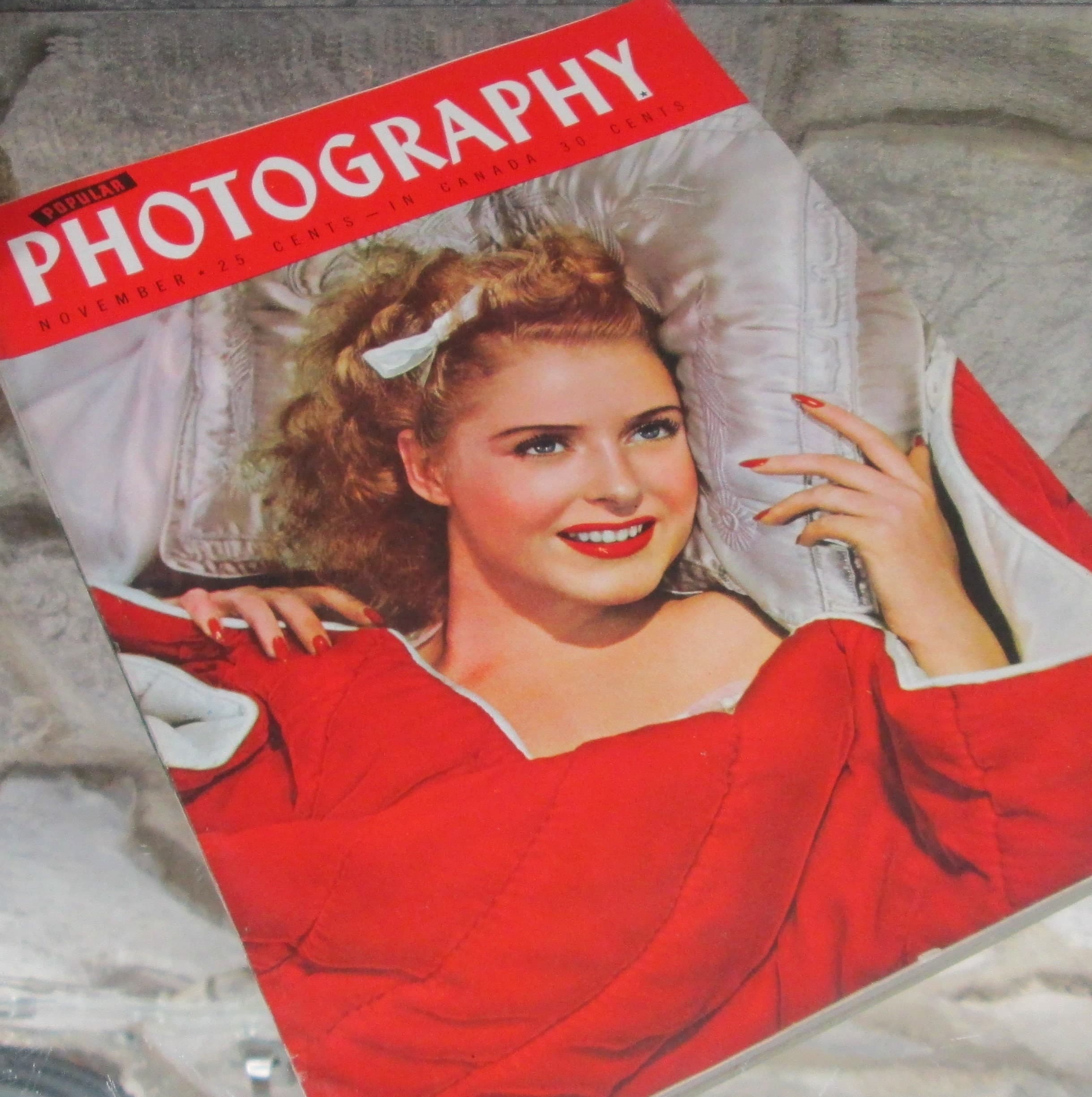 Vintage Popular Photography Magazine November 1944